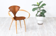 Mid-Century Modern Norman Cherner "Pretzel" Armchair for Plycraft