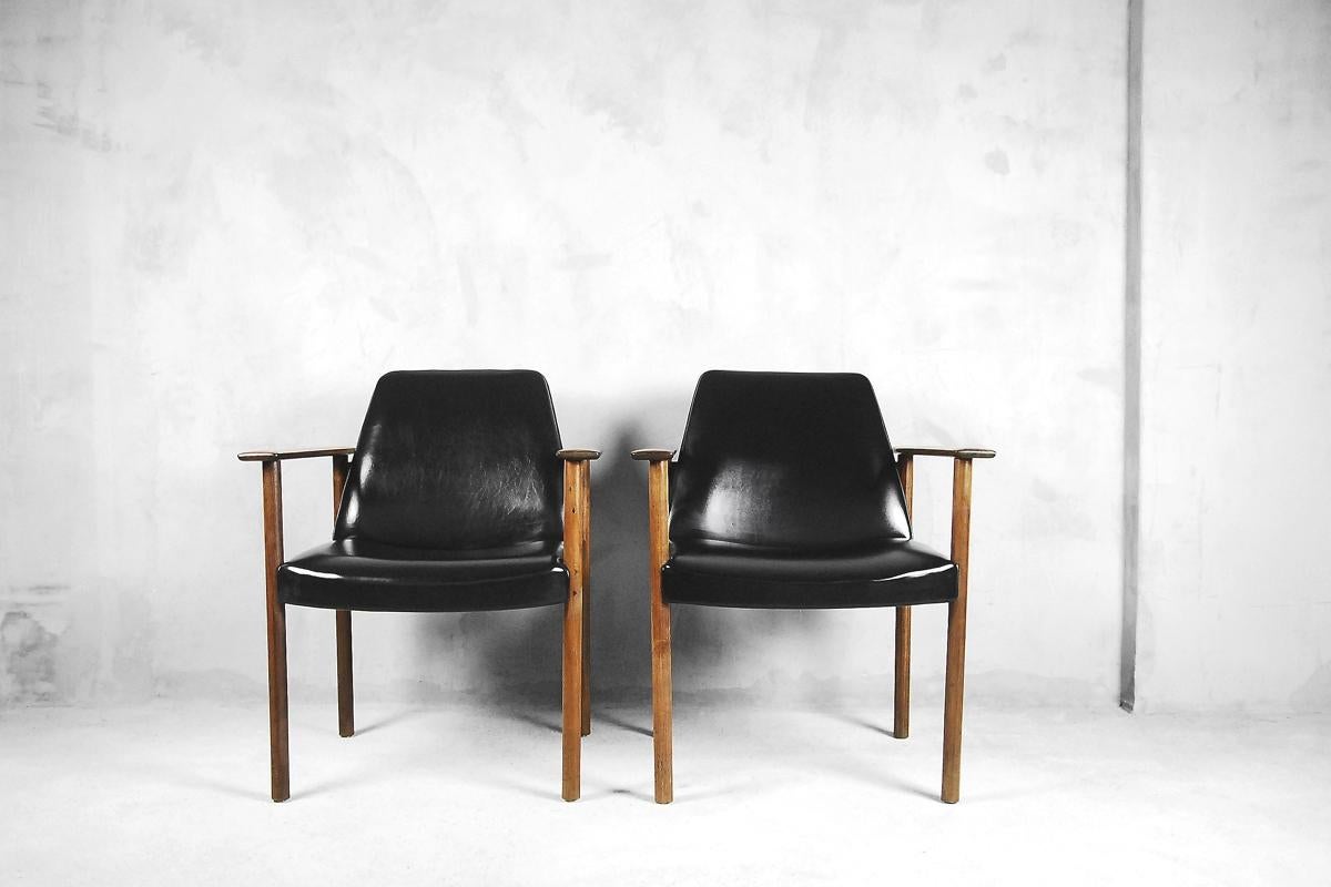 Mid-Century Modern Norwegian Chairs by Sven Ivar Dysthe for Dokka Møbler, 1960s For Sale 13