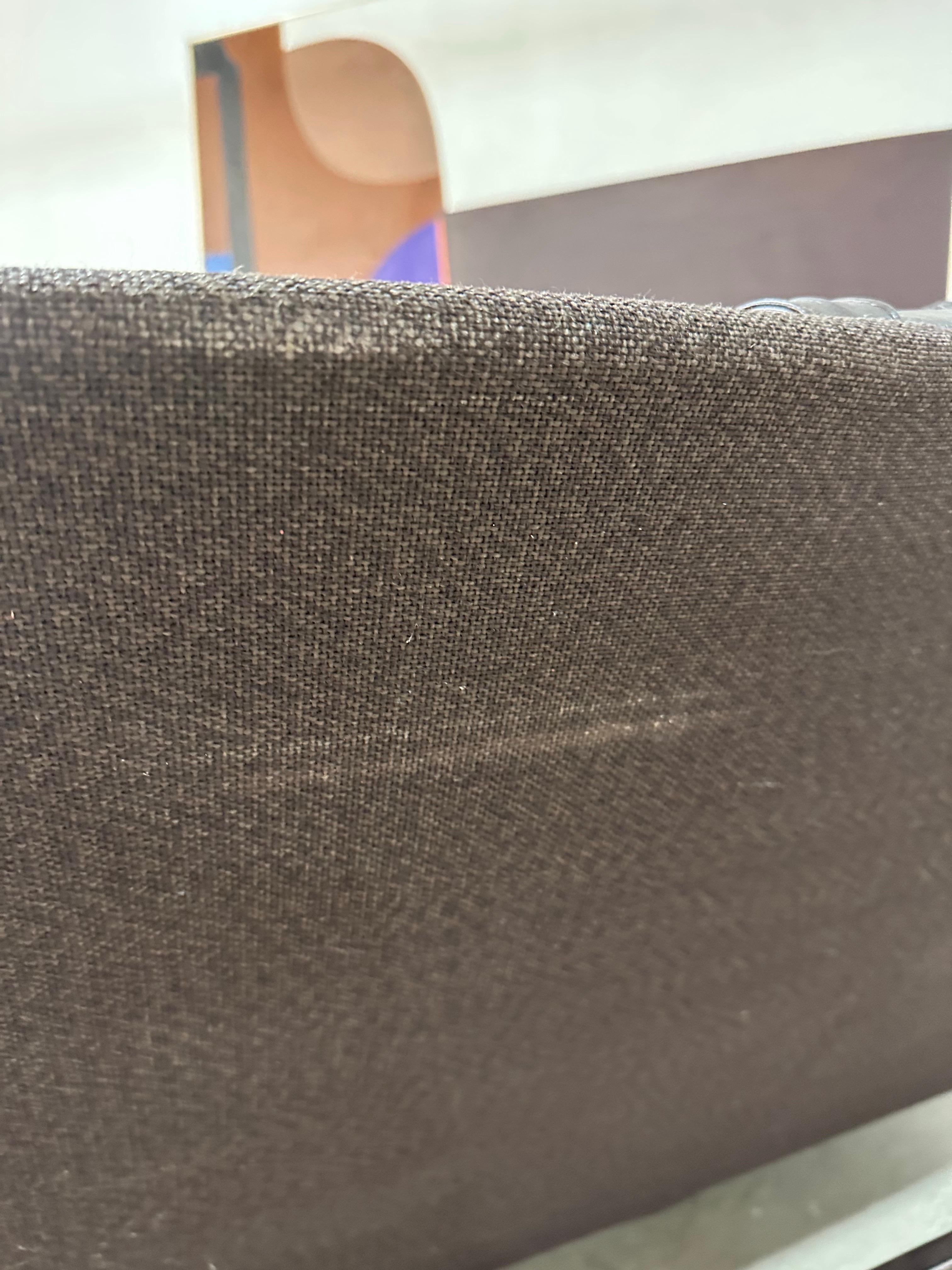 Mid Century Modern Norwegisch Leder und Holz Safari Style Loveseat im Angebot 2