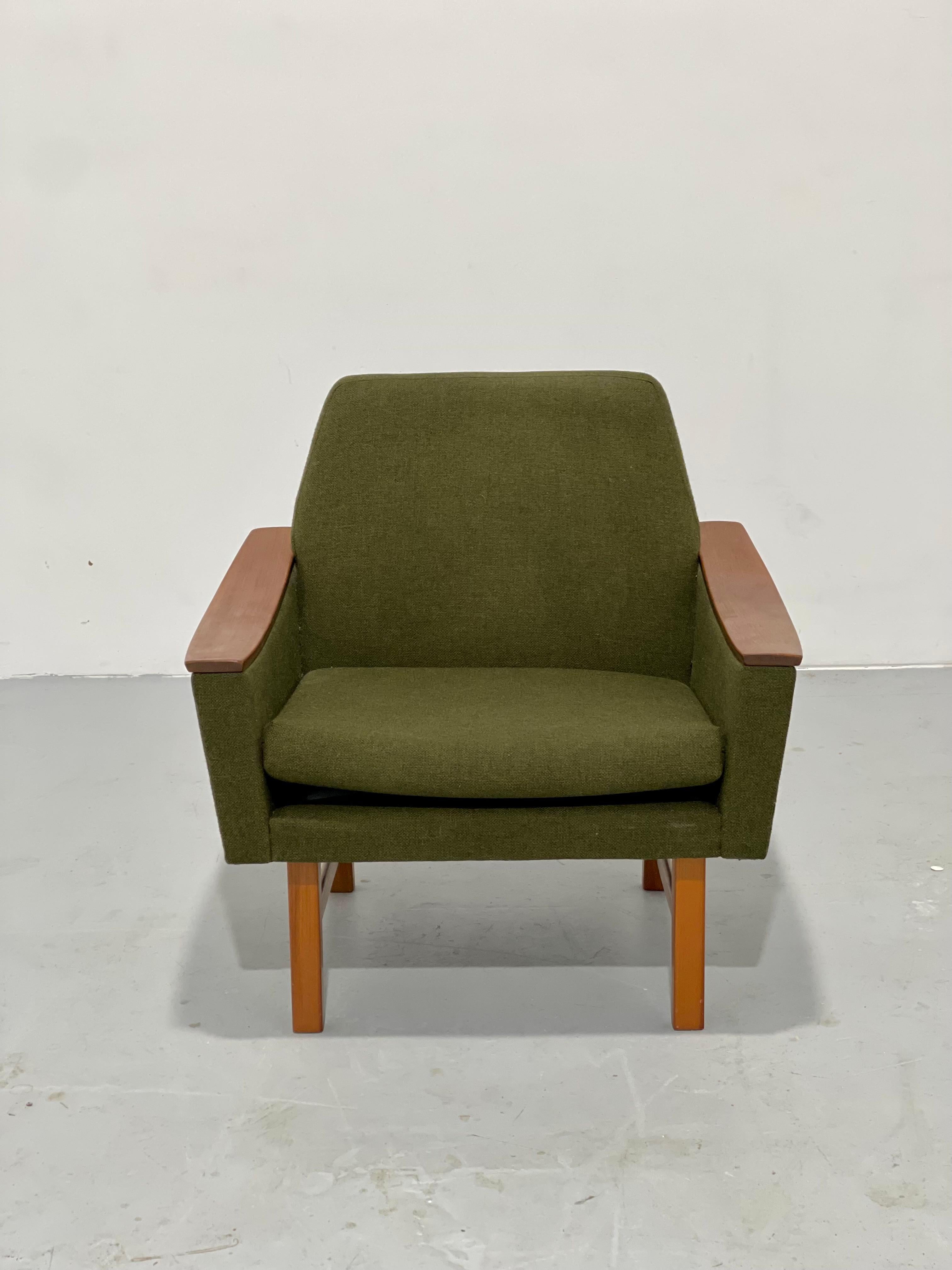Mid-20th Century Mid-Century Modern Norwegian Teak Lounge Chair  For Sale