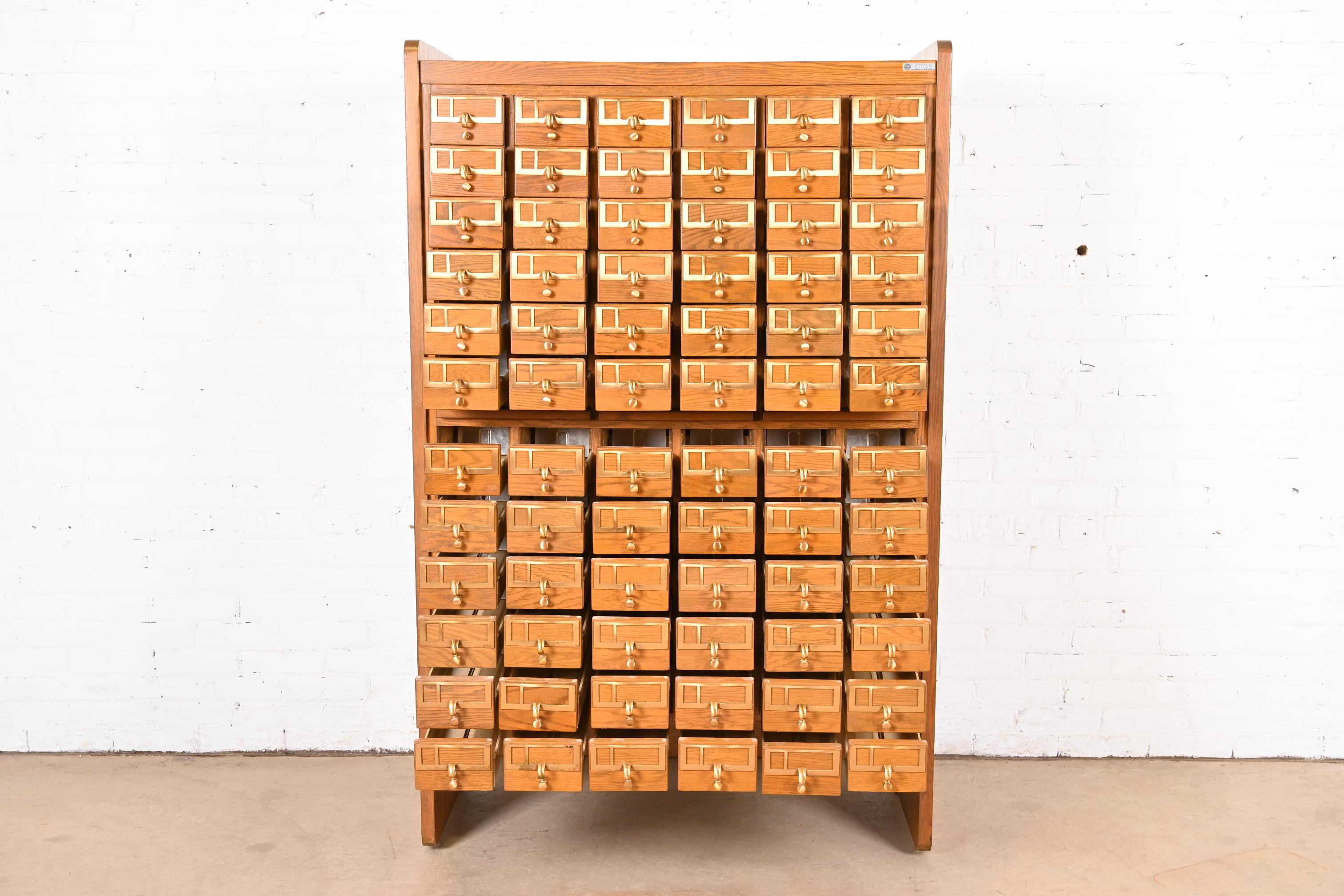 Mid-Century Modern Oak 72-Drawer Library Card Catalog Cabinet, Circa 1960s 2