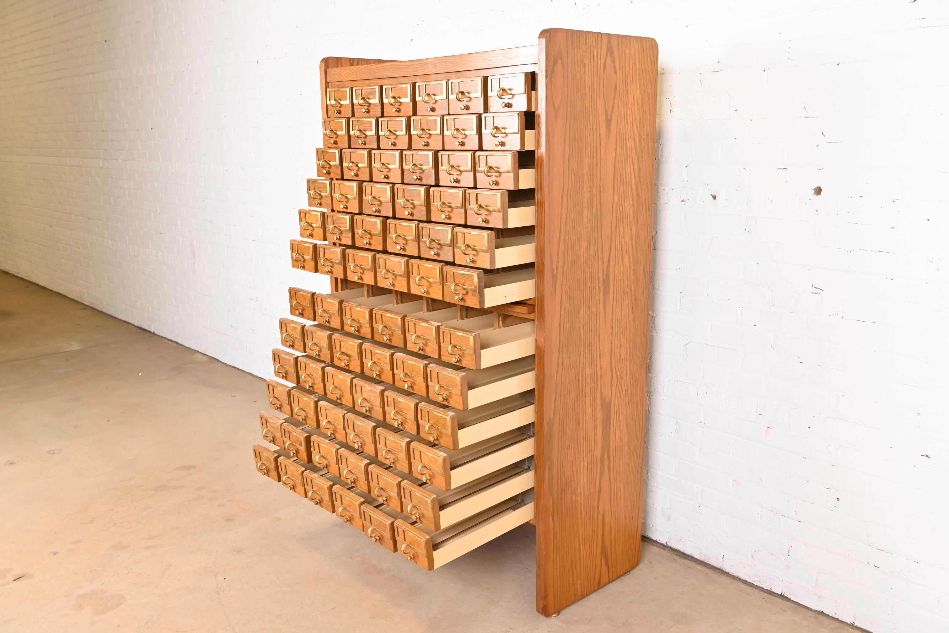 Mid-Century Modern Oak 72-Drawer Library Card Catalog Cabinet, Circa 1960s 3