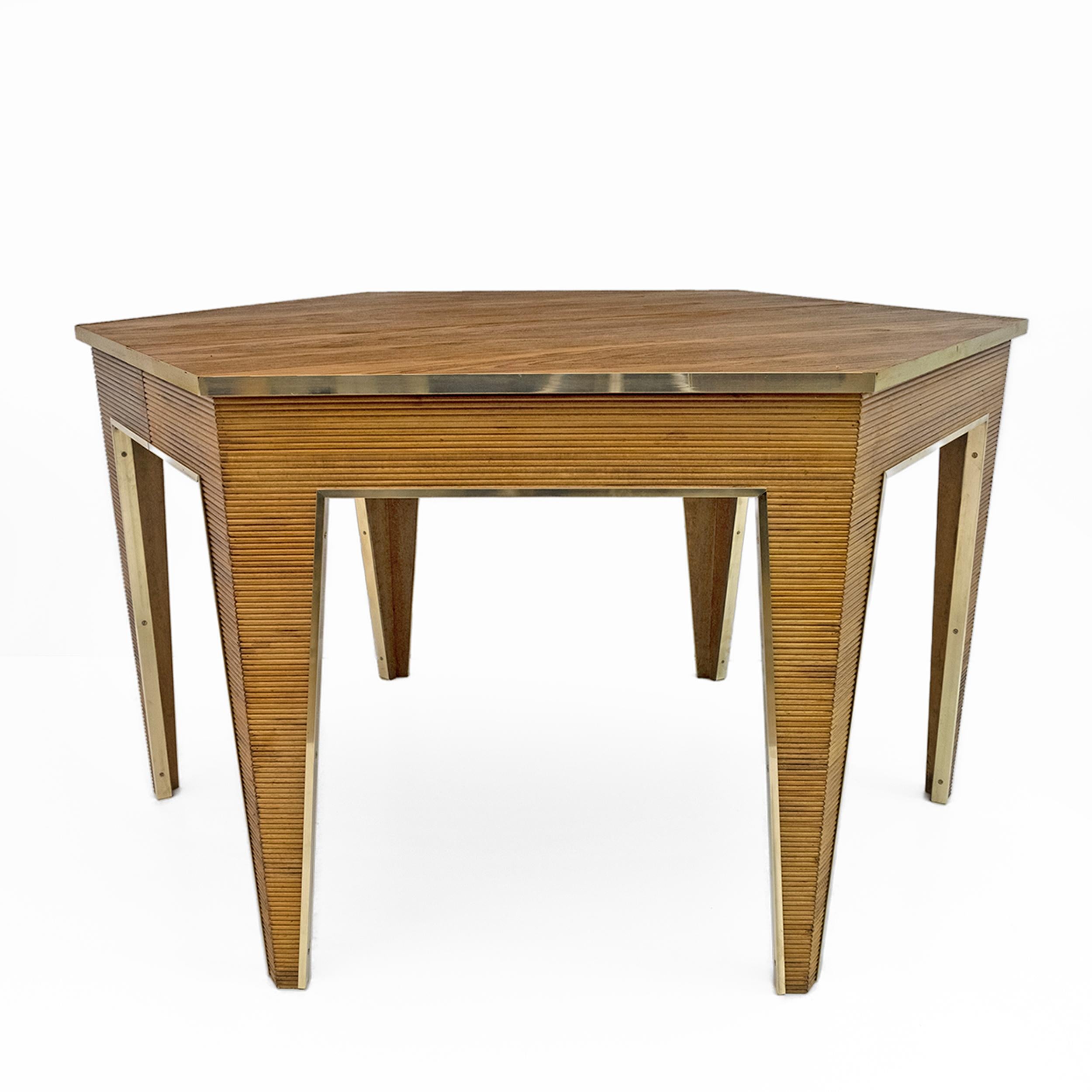Mesa de comedor extensible moderna de mediados de siglo en roble y latón, Italia, años 70 Latón en venta