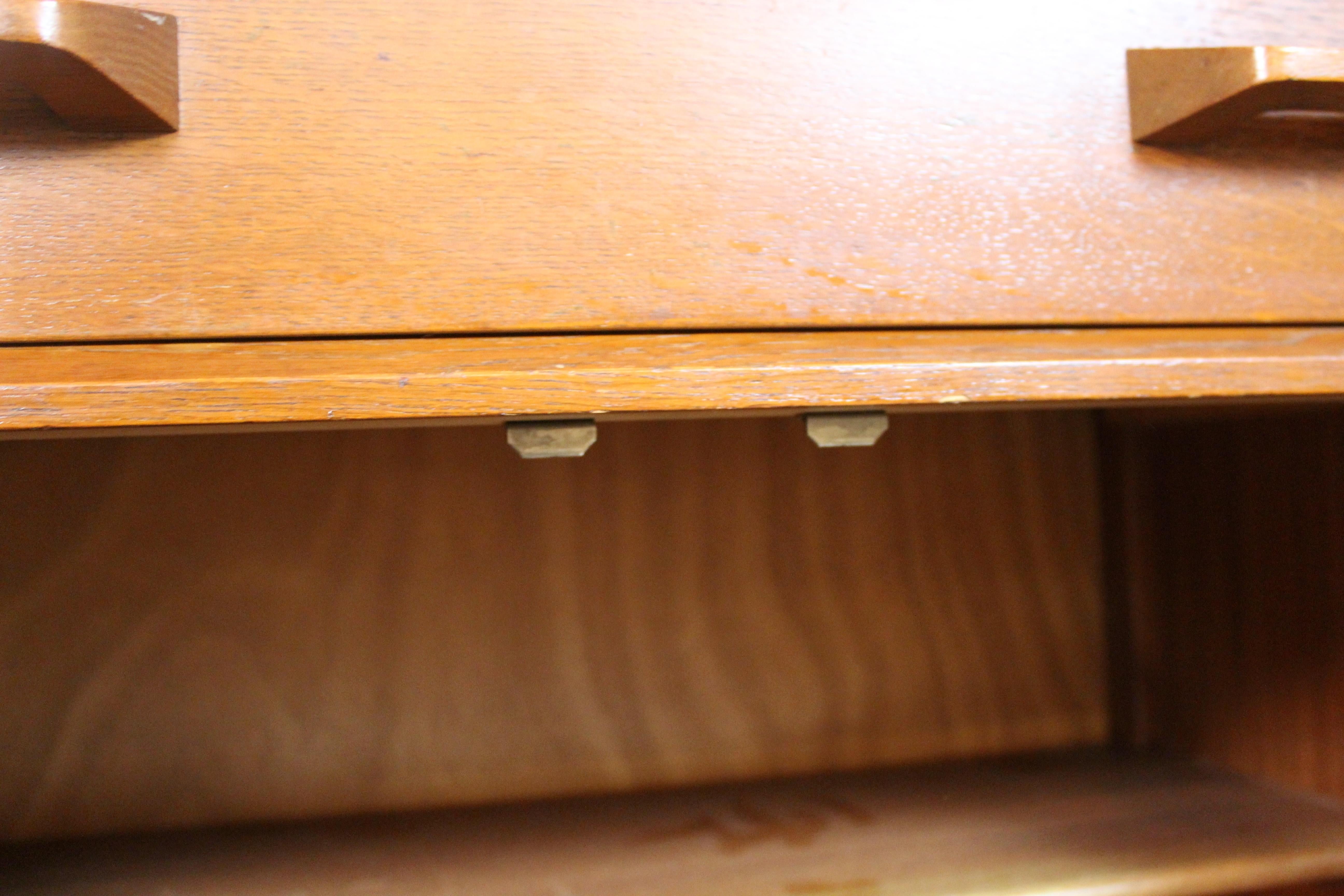 Mid-Century Modern Oak Cabinet by G-Plan For Sale 9