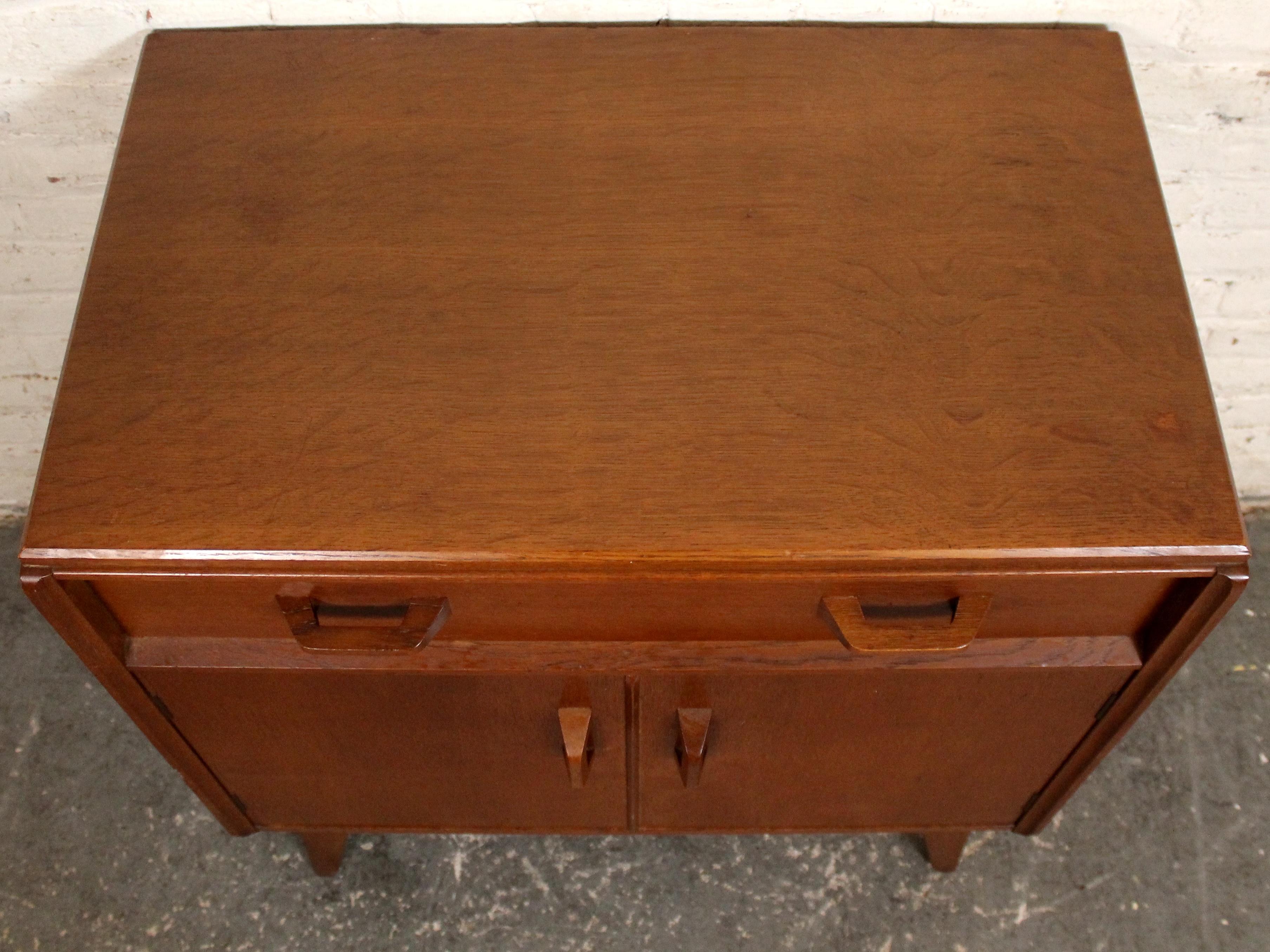 Mid-Century Modern Oak Cabinet by G-Plan For Sale 1