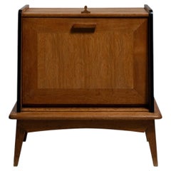 Cocktailschrank im Mid-Century-Modern-Stil aus Eiche, Frankreich, 1960–1969