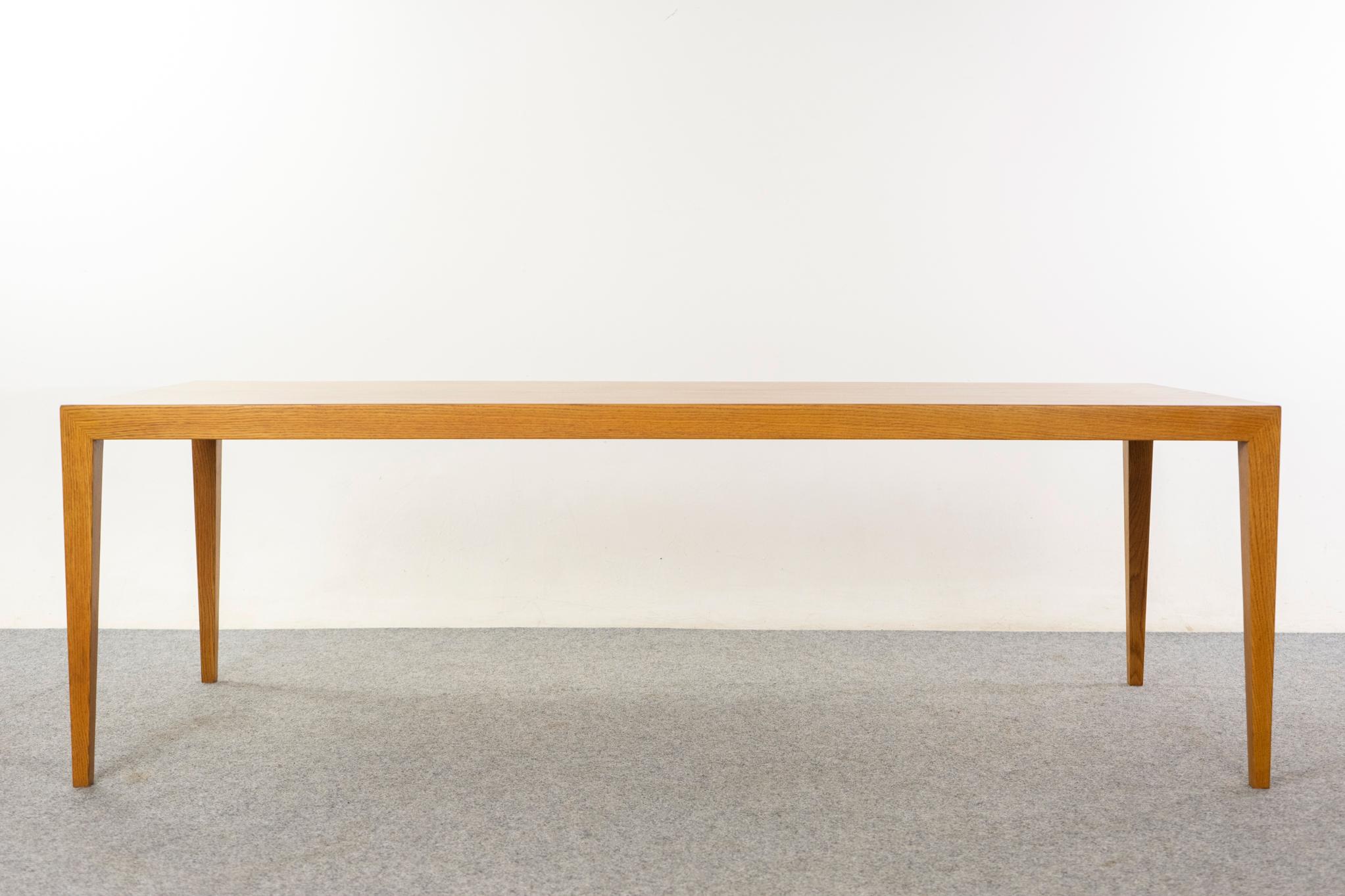 Oak Danish coffee table by Severin Hansen for Haslev, circa 1960's. Beautiful book matched veneer and signature eye catching corner detailing.