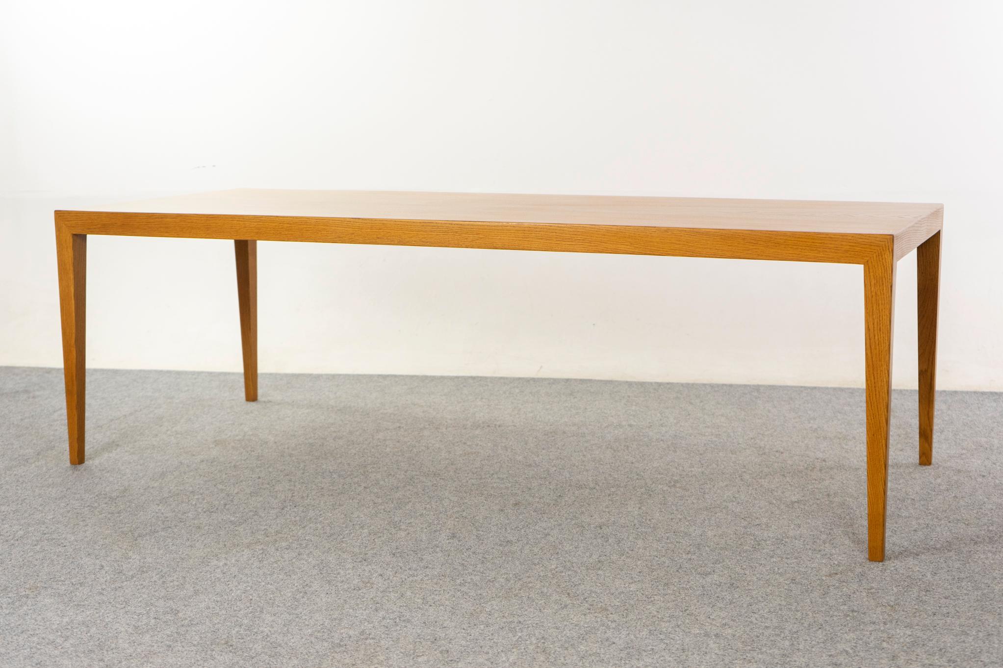 Mid-20th Century Mid-Century Modern Oak Coffee Table Designed by Severin Hansen for Haslev For Sale