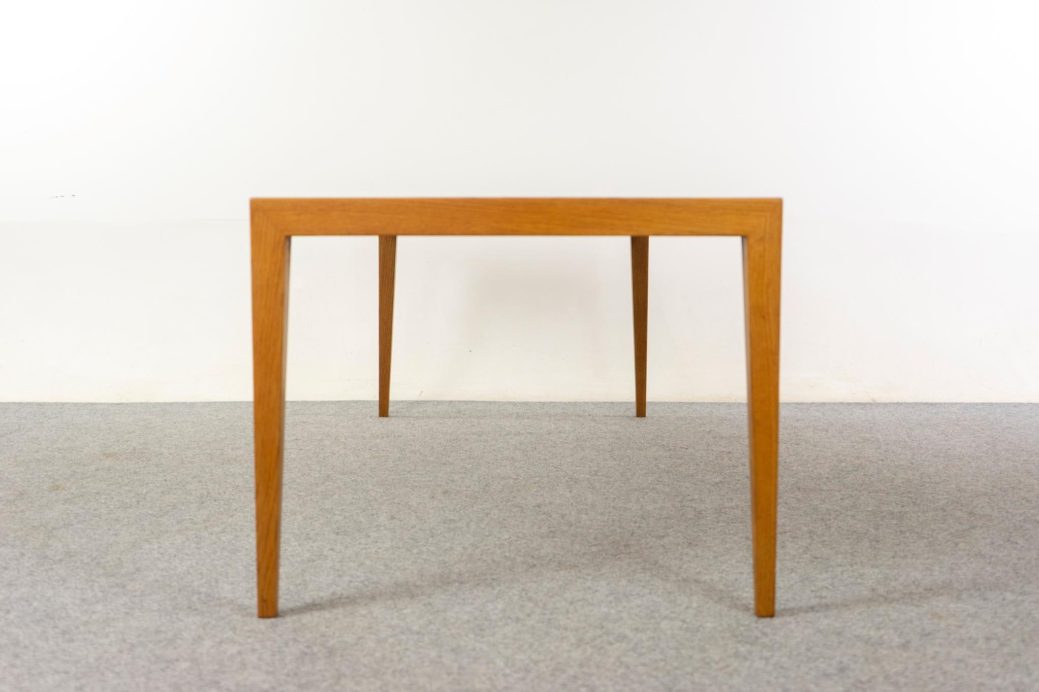 Mid-Century Modern Oak Coffee Table Designed by Severin Hansen for Haslev For Sale 2
