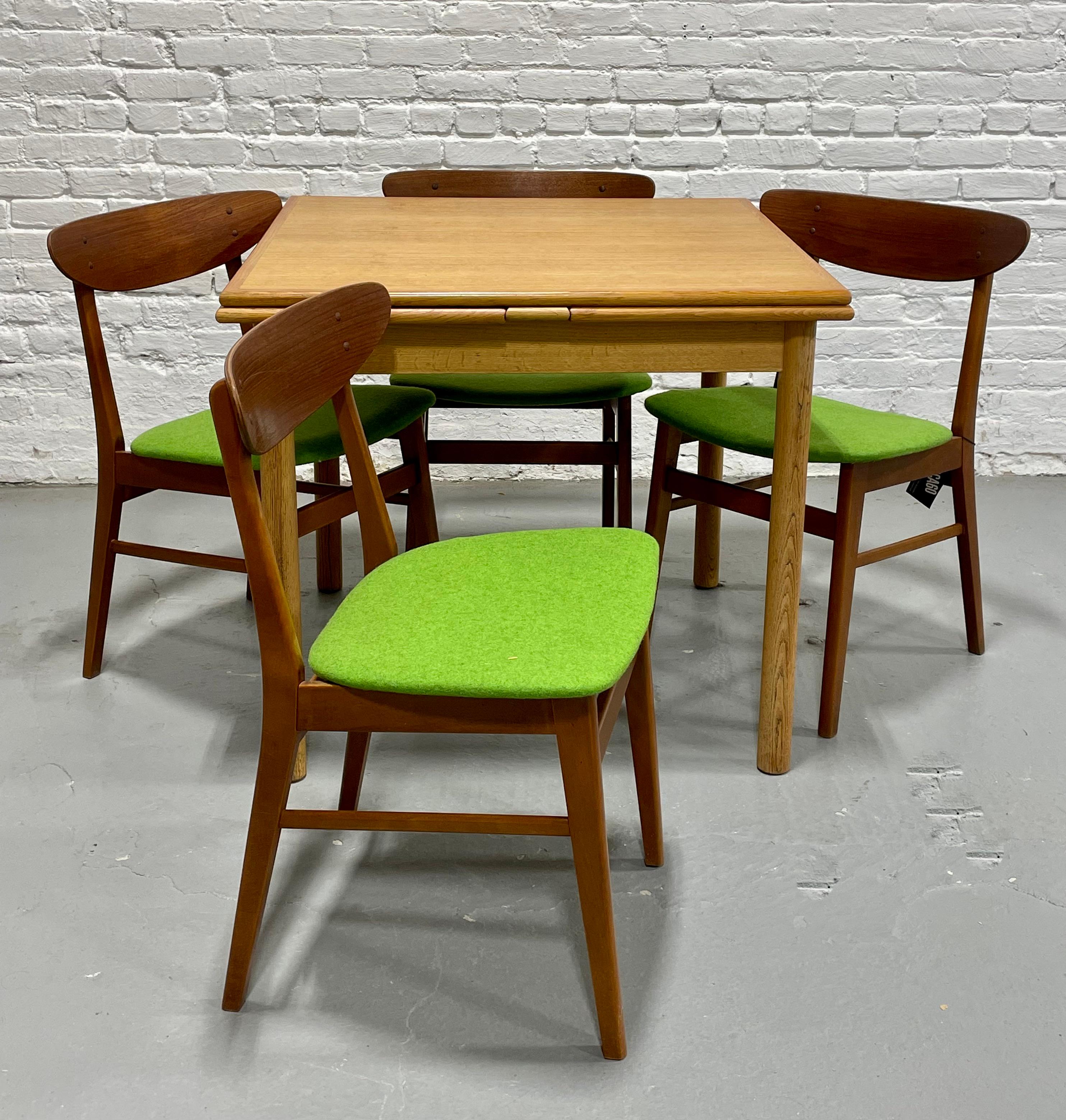 Table à manger danoise en Oak Modern, feuilles cachées, C.C. 1960. en vente 7