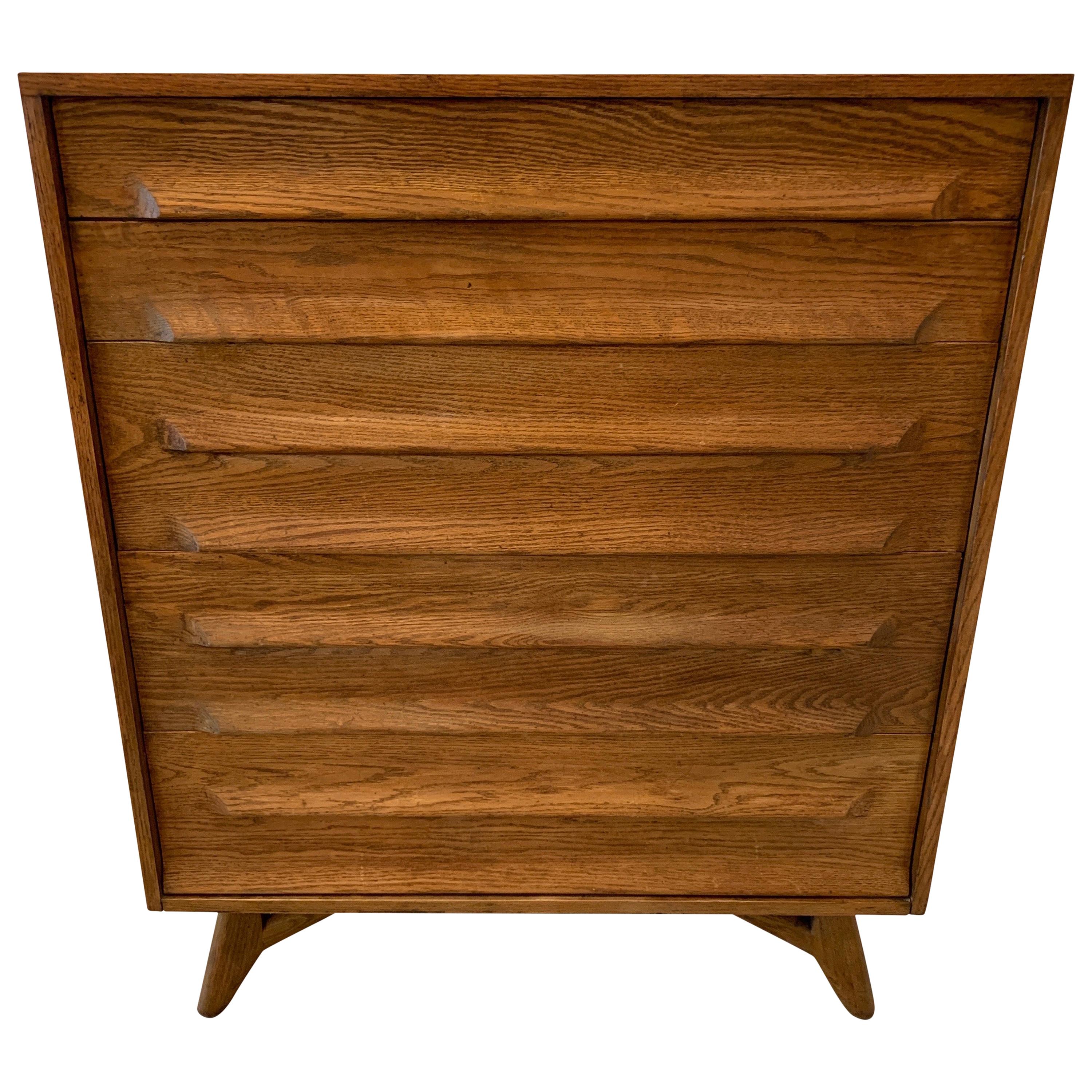 MidCentury Modern Oak Dresser For Sale at 1stDibs