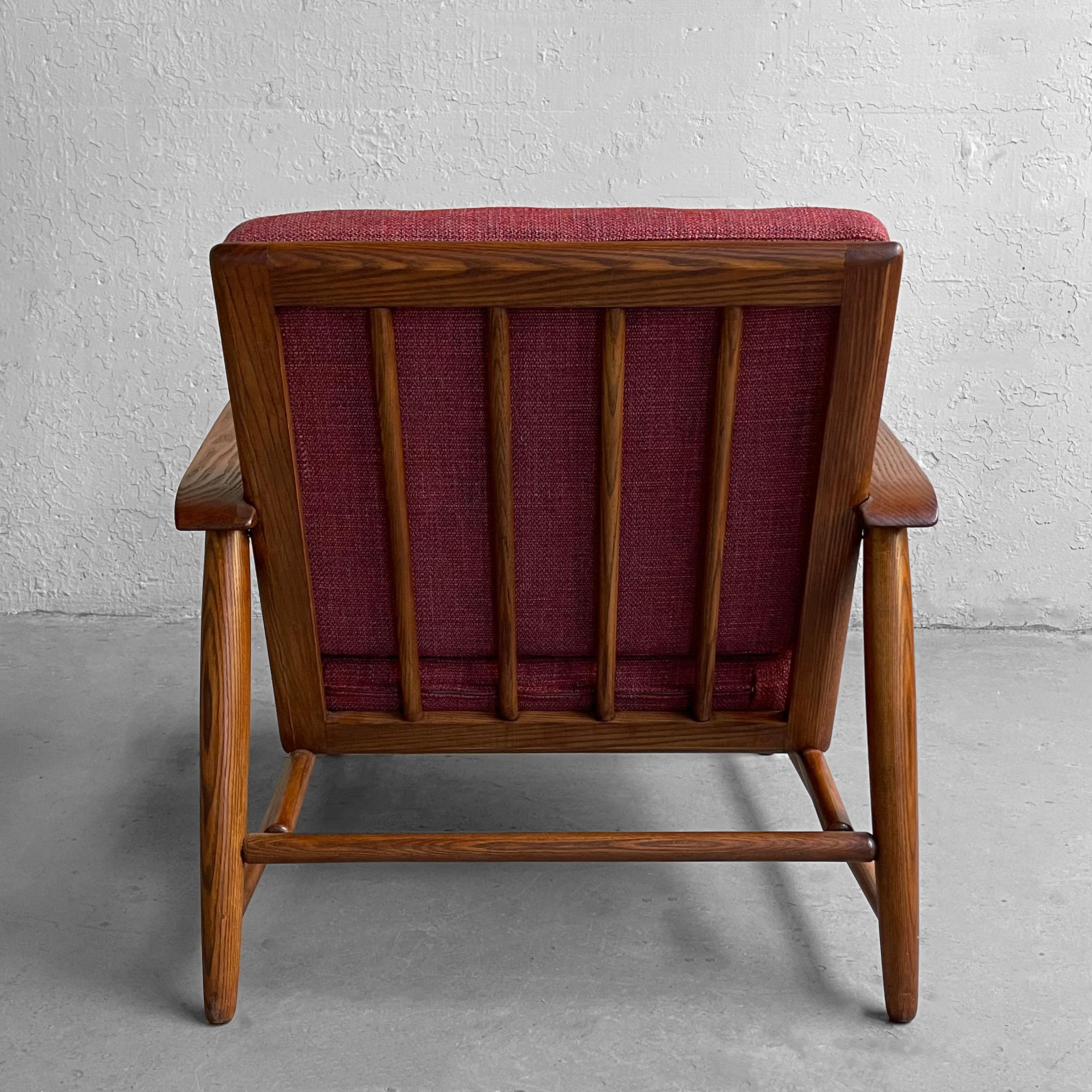 Mid-Century Modern Oak Lounge Chair by Heywood Wakefield For Sale 2