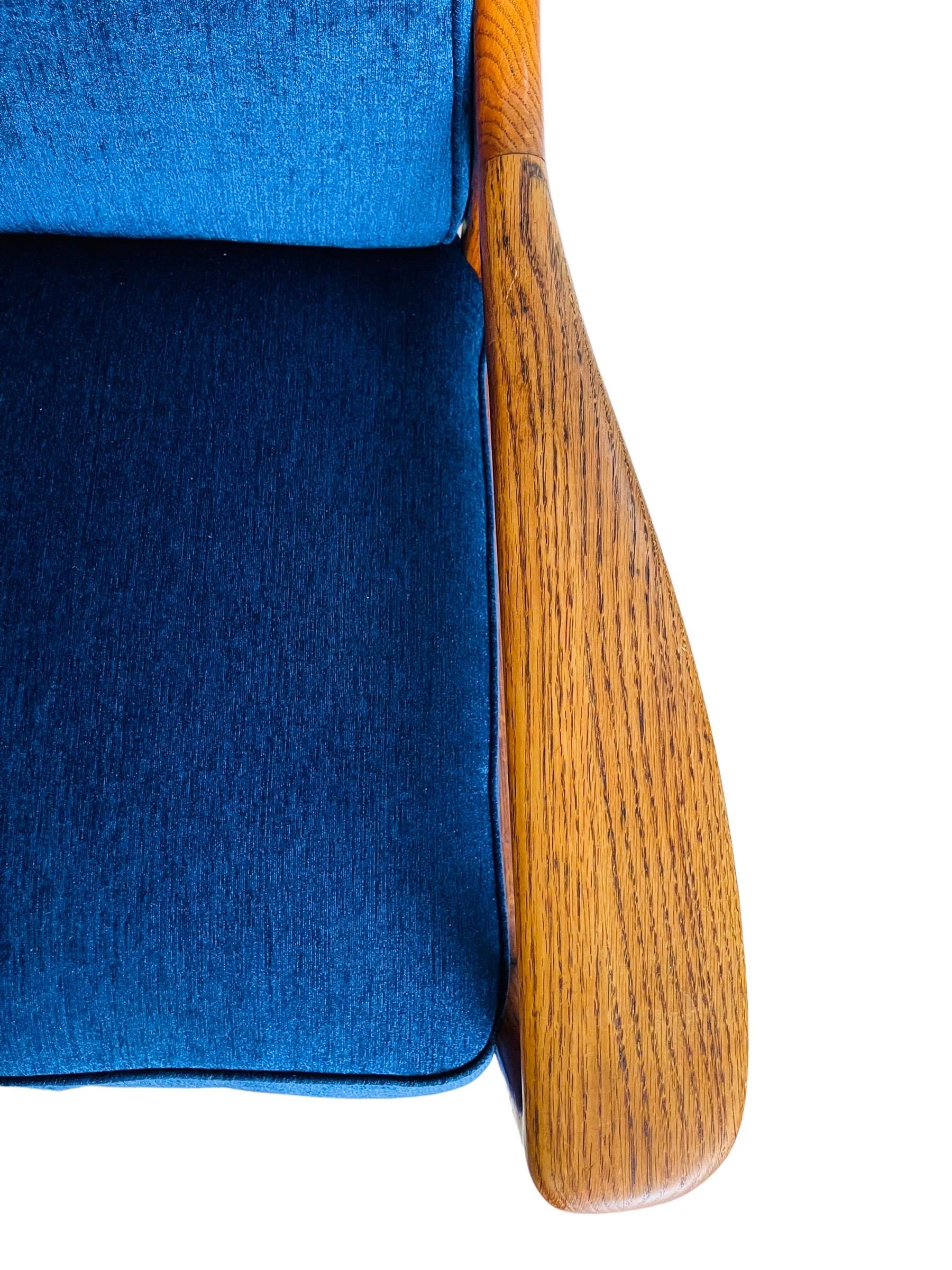 Fabric Mid-Century Modern Oak Lounge Chair by Jack Van Der Molen
