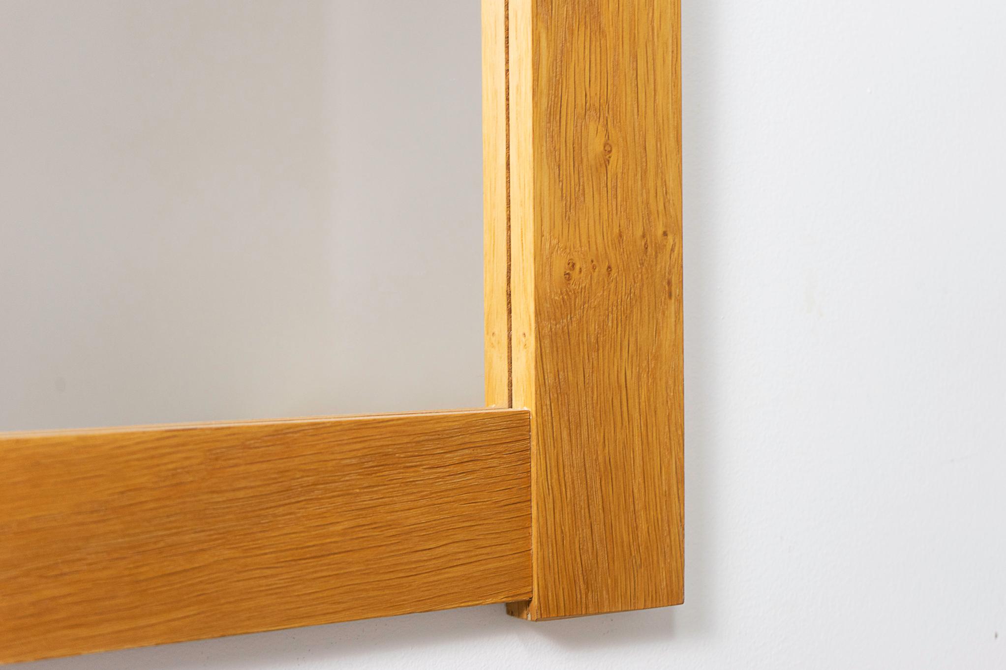 Mid-Century Modern Oak Mirror (Skandinavische Moderne) im Angebot
