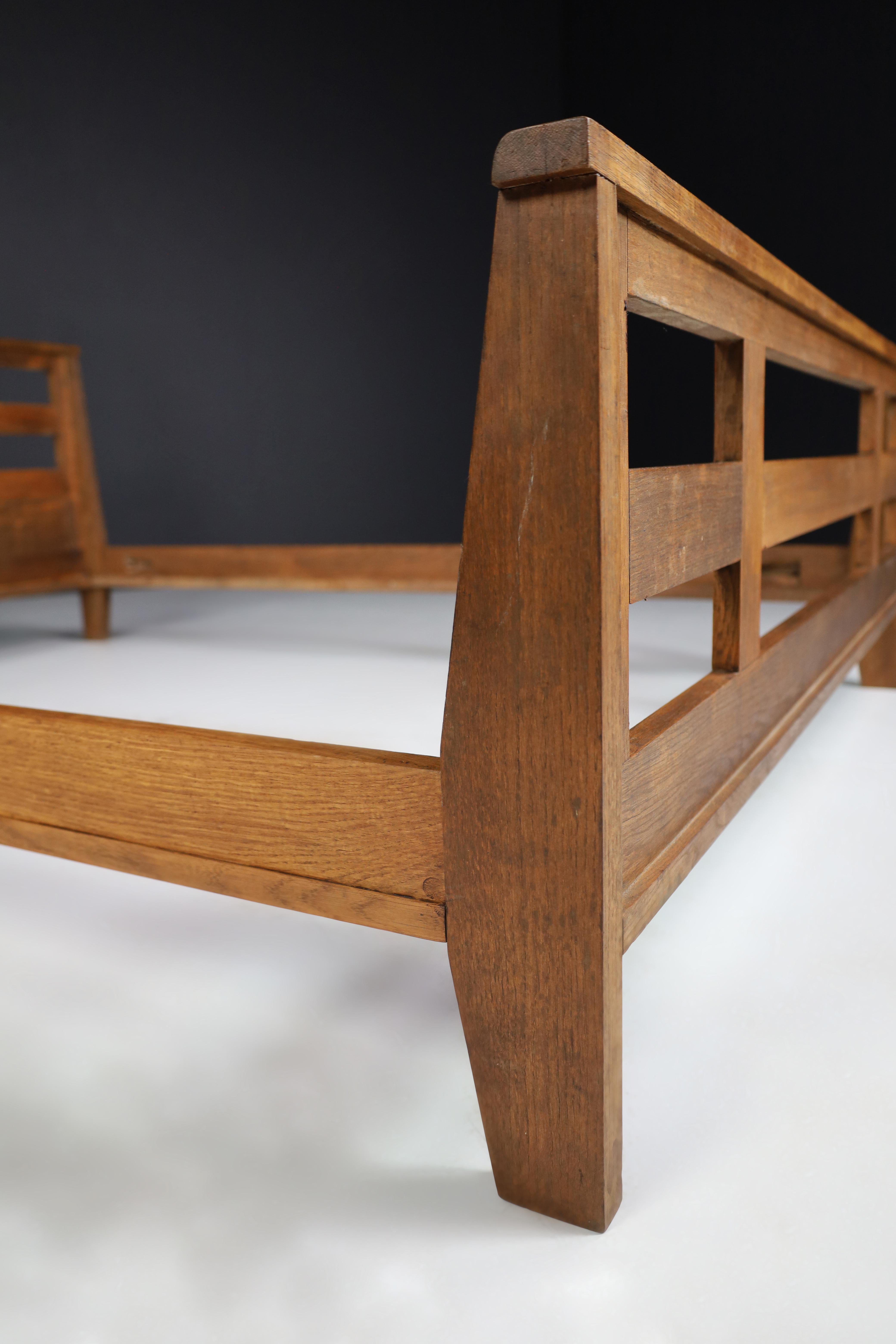 Mid-century Modern Oak Reconstruction Bed in Oak by René Gabriel, France 1940s For Sale 4