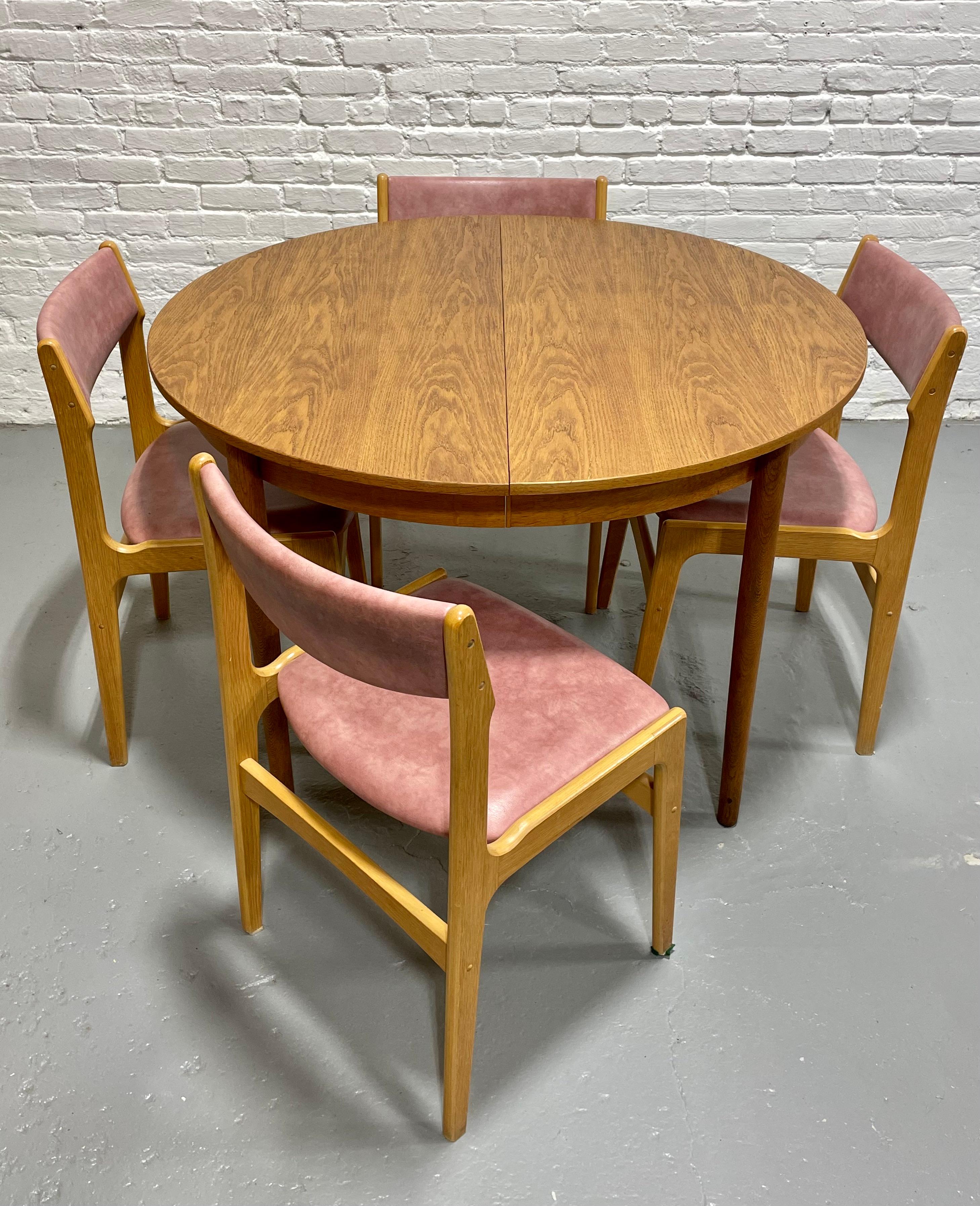 Mid Century MODERN Oak ROUND to OVAL Dining Table, Made in Denmark, c. 1960's 5