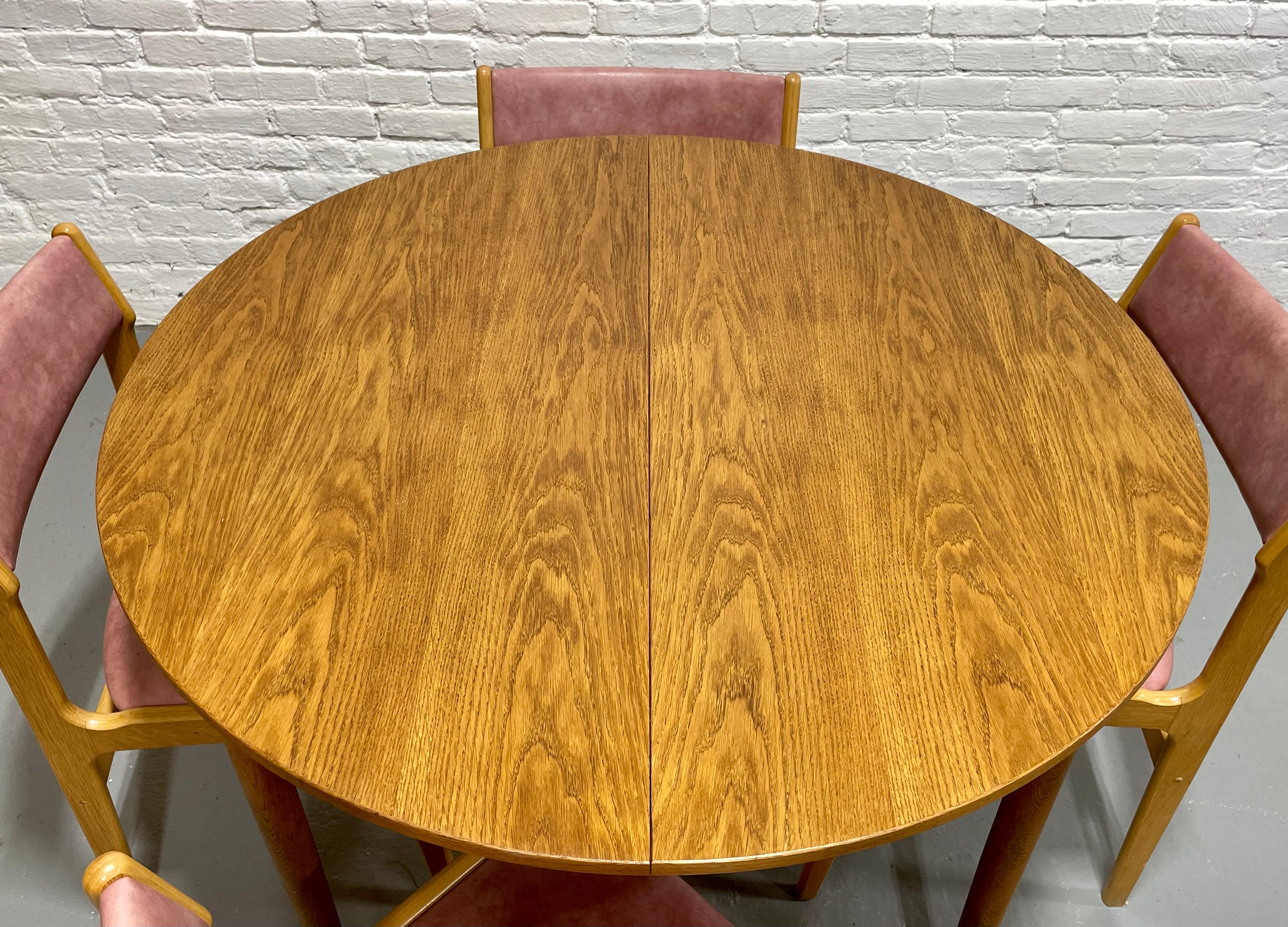 Mid Century MODERN Oak ROUND to OVAL Dining Table, Made in Denmark, c. 1960's For Sale 6