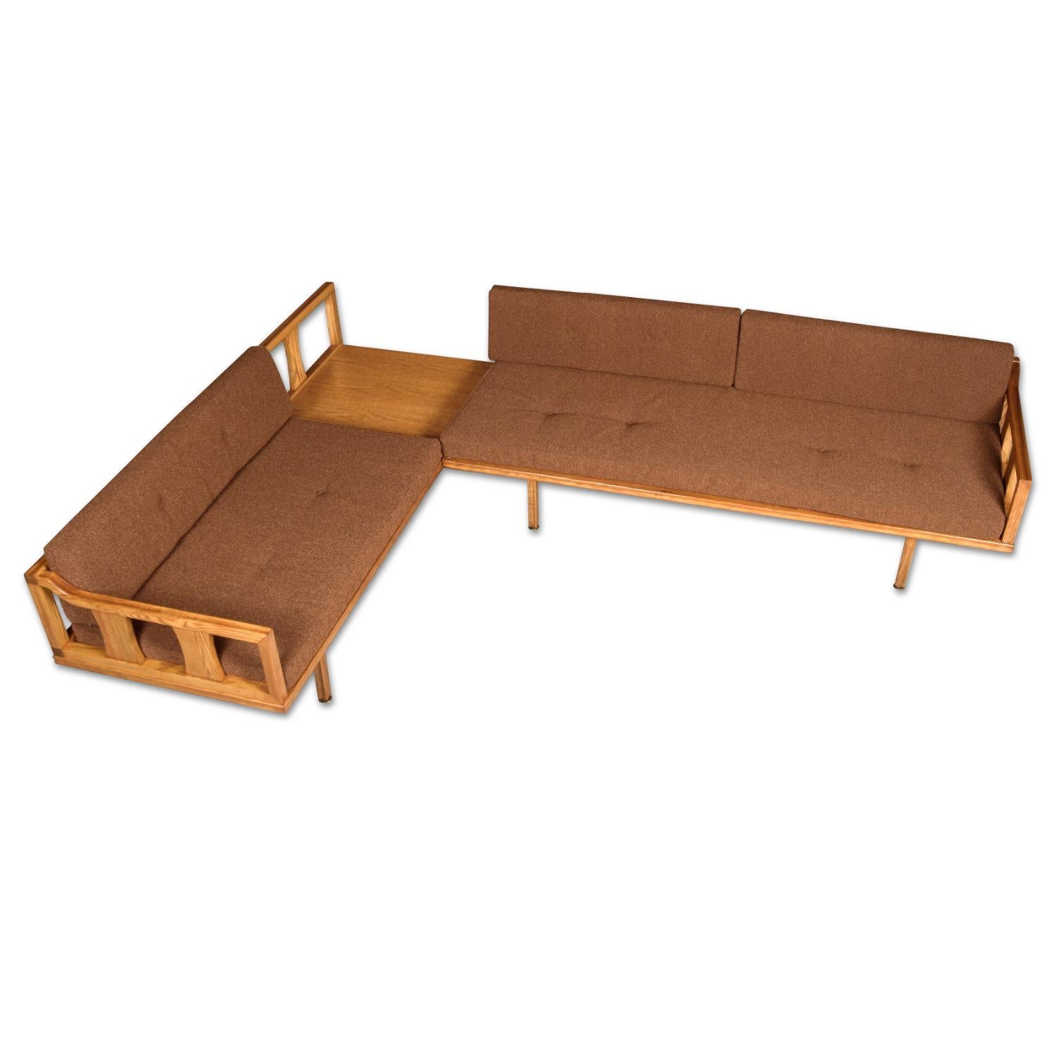 Mid-20th Century Mid-Century Modern Oak Sectional Sofa Daybed with Reversible End Table
