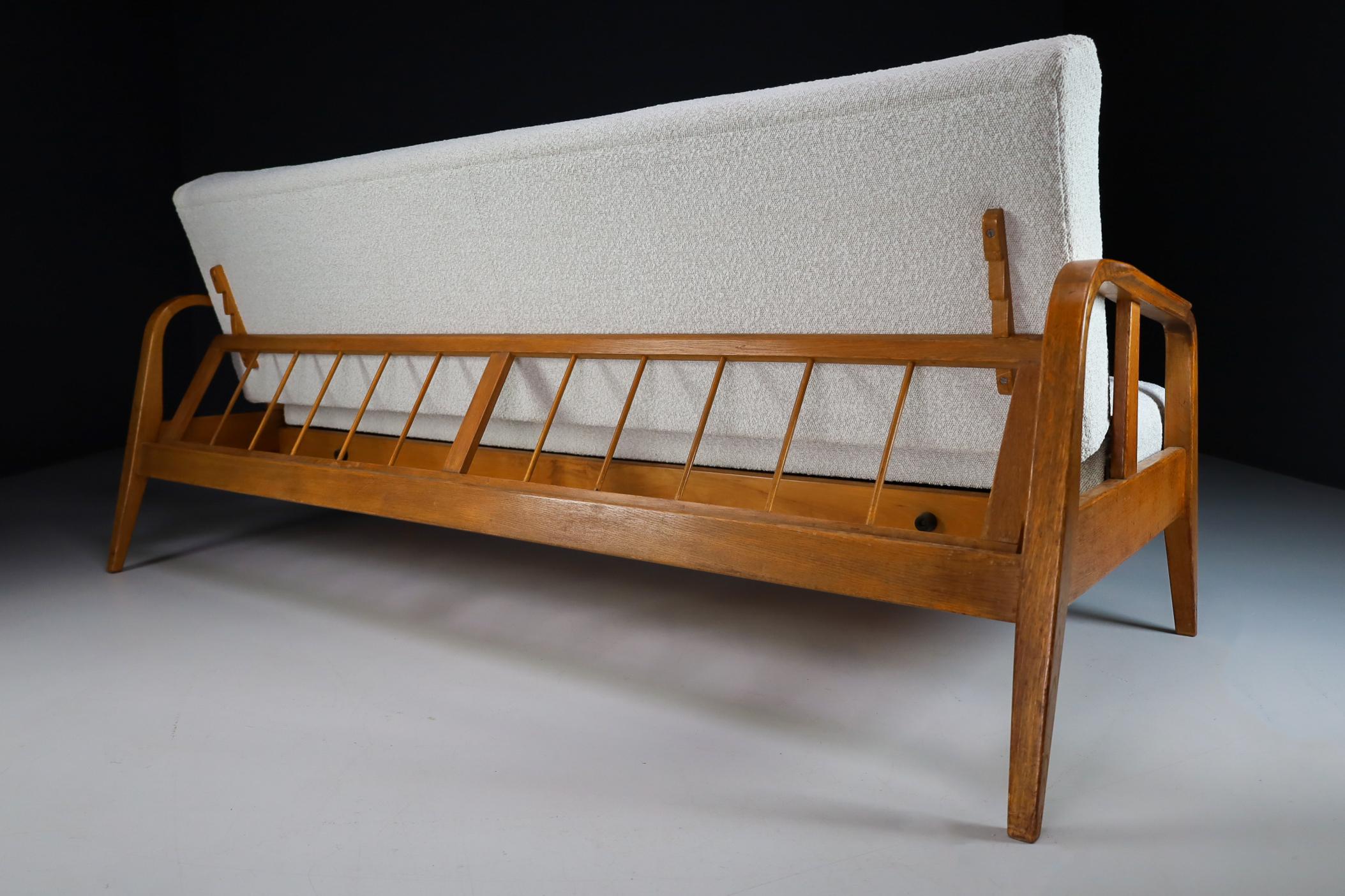 Mid-Century Modern Oak Sofa /Daybed in New Boucle Upholstery Wool, France, 1950s 1