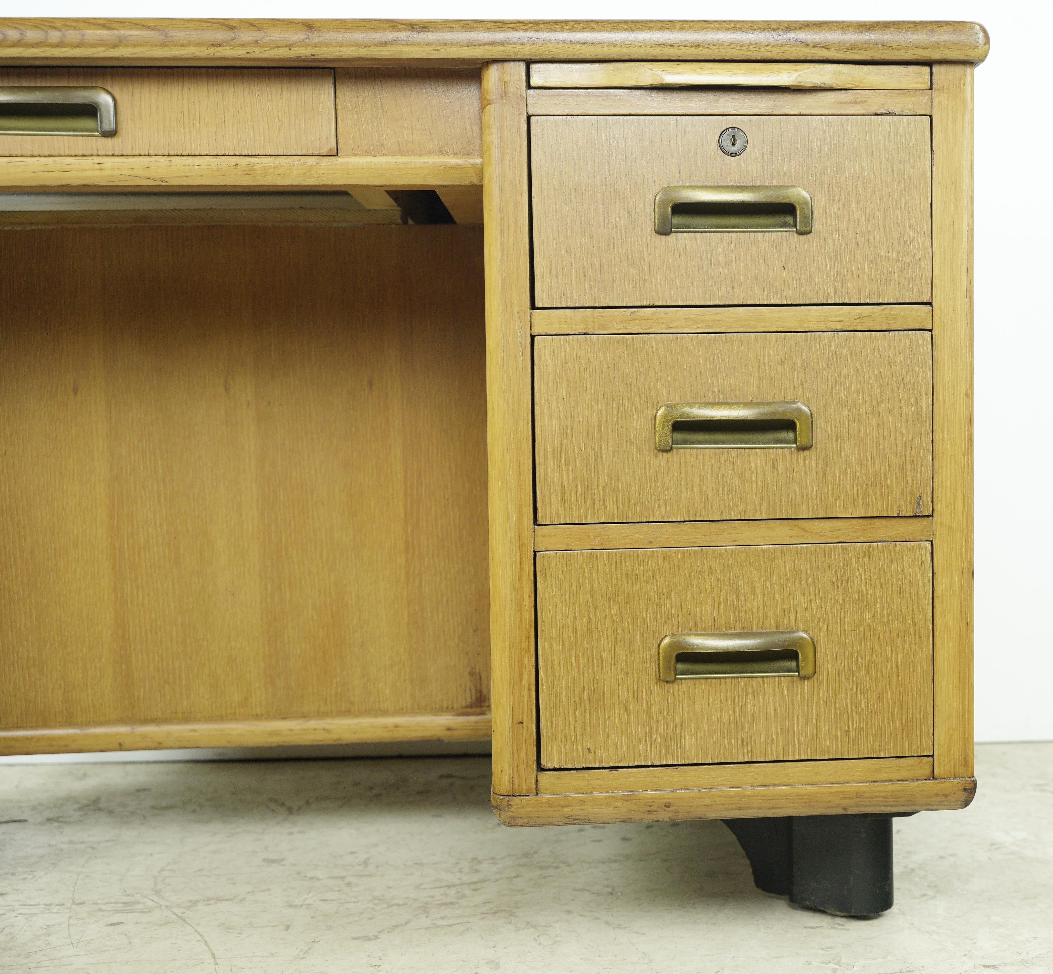 American Mid-Century Modern Oak Storage Office Desk 4 Drawers 