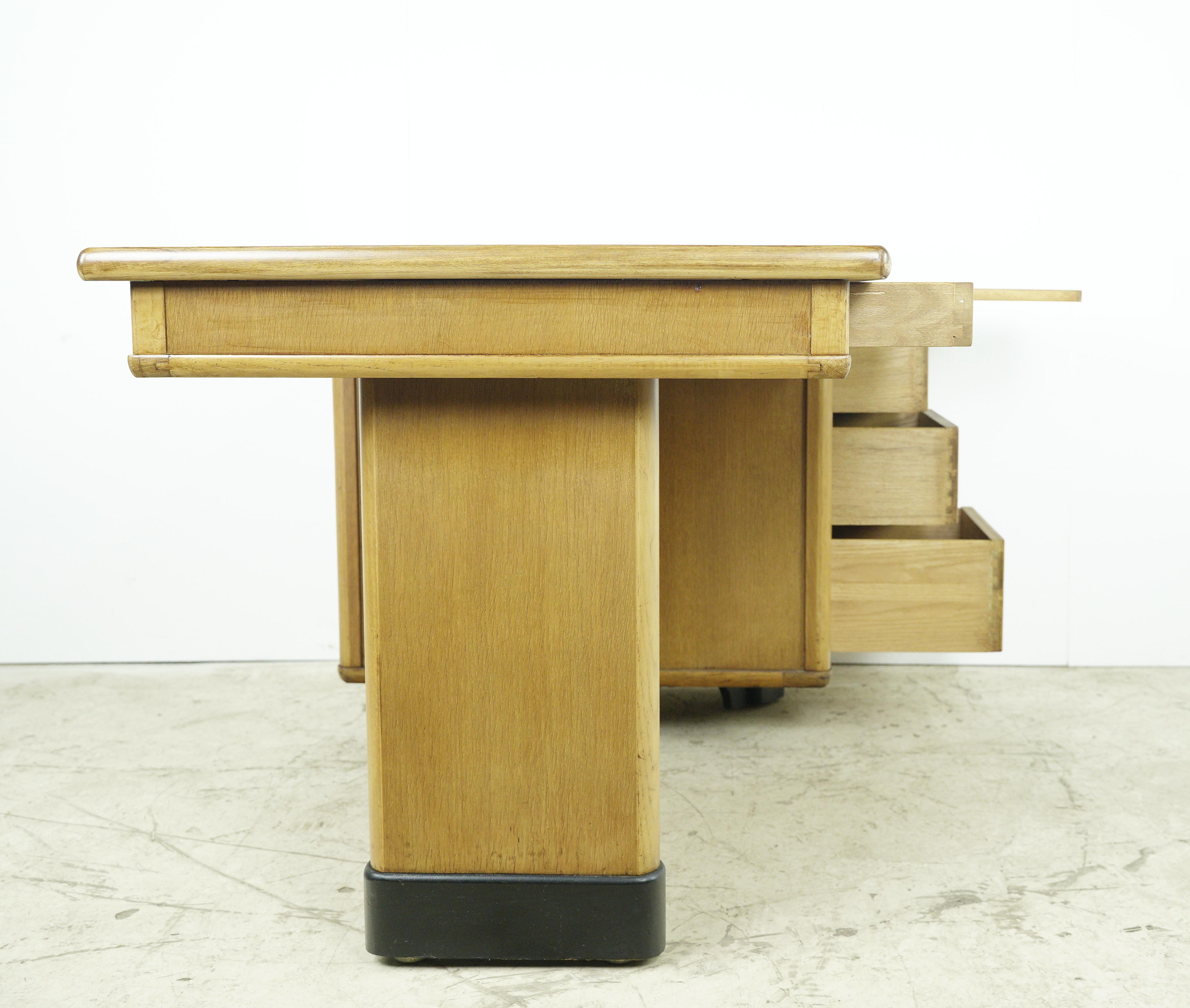 Mid-Century Modern Oak Storage Office Desk 4 Drawers  4