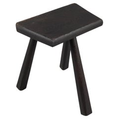 Tabouret de travail en chêne de style mi-siècle moderne de la province française, années 1960.