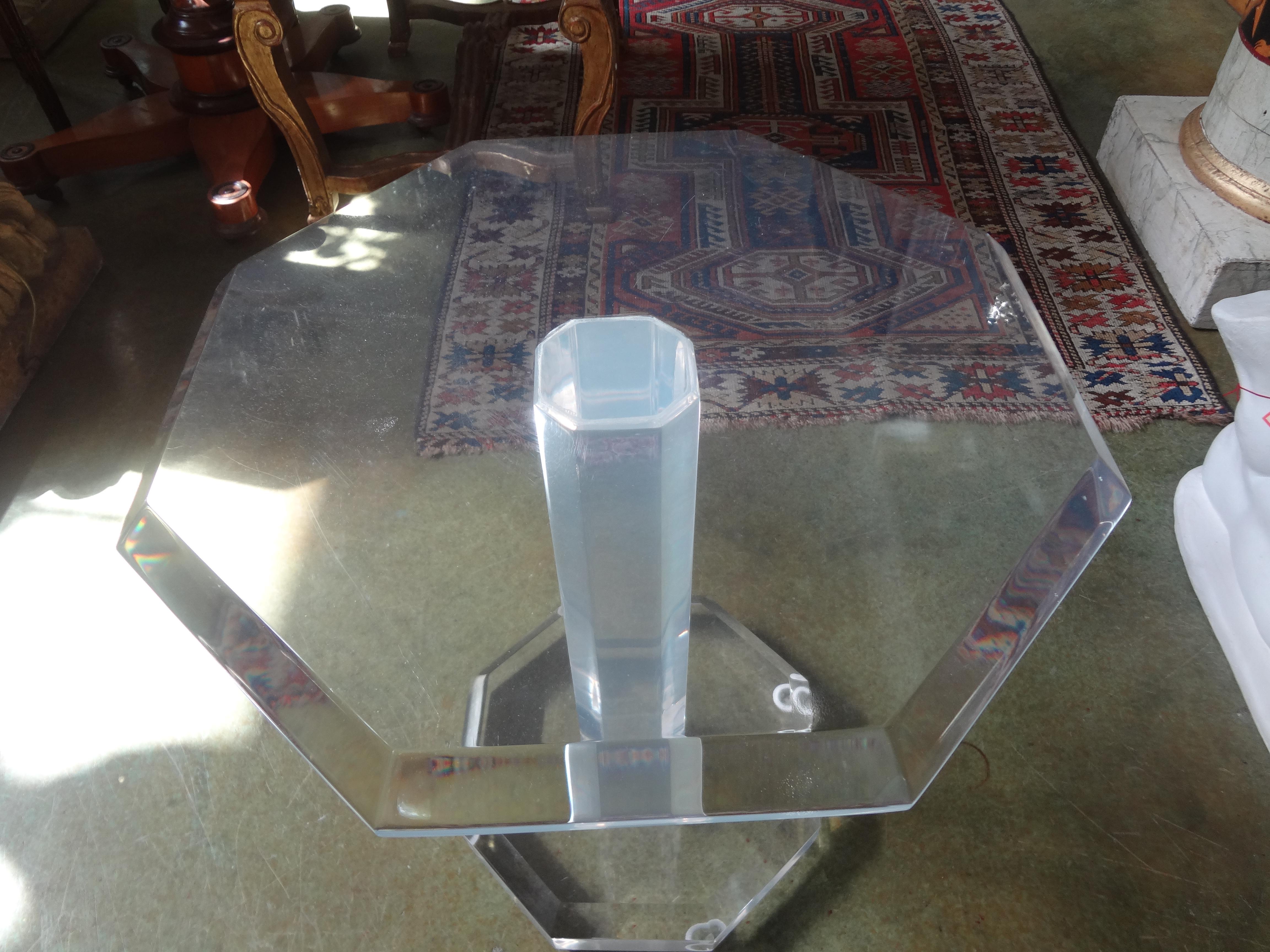 Lucite Mid-Century Modern Octagonal Acrylic Table