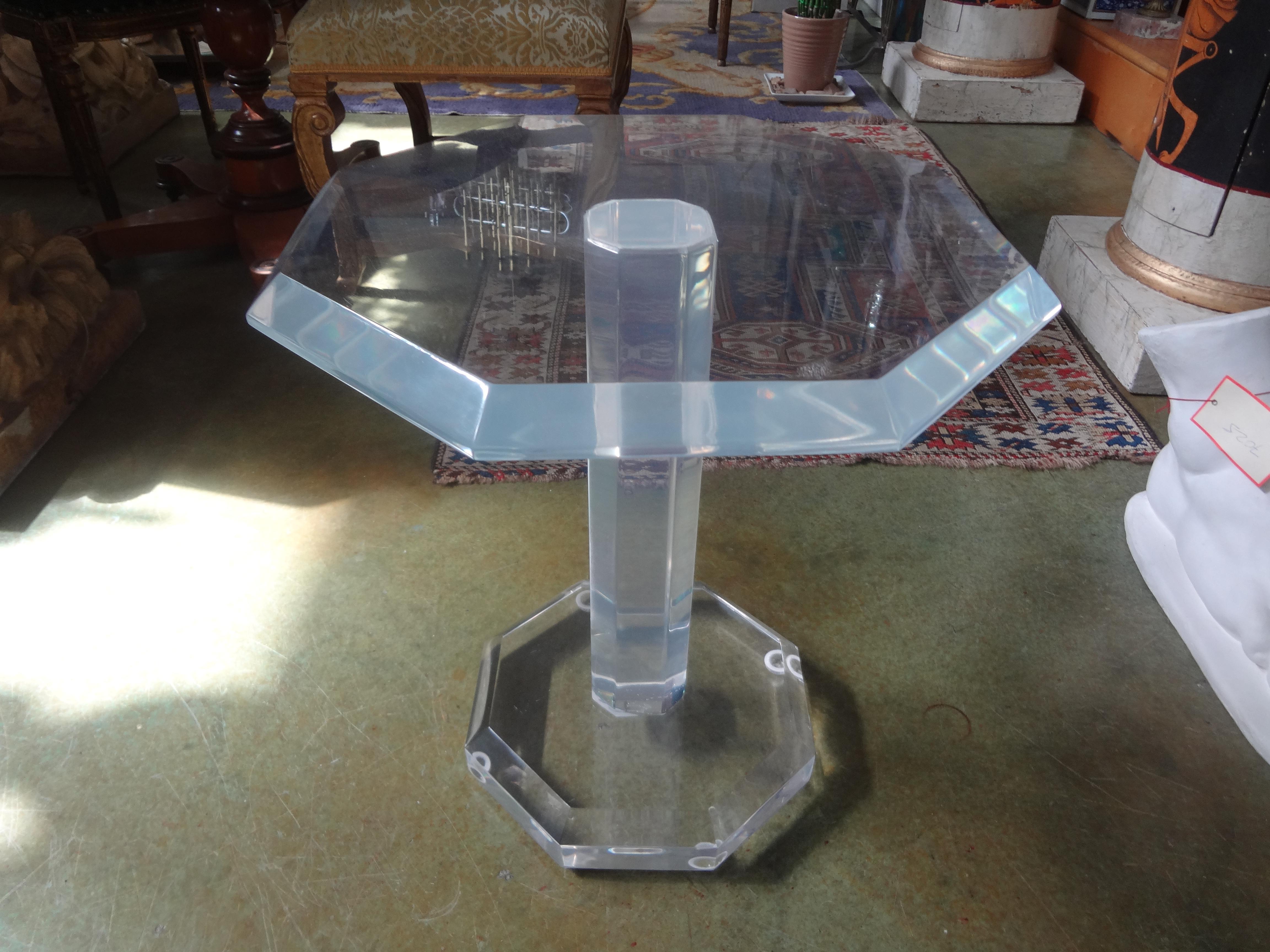 Mid-Century Modern Octagonal Acrylic Table 3
