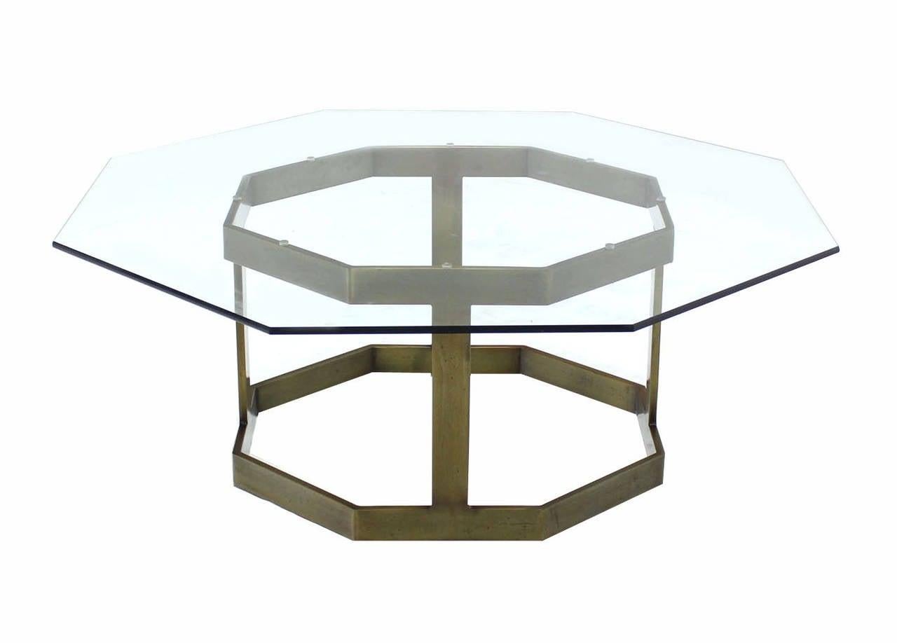 Mid-Century Modern Mid Century Modern Octagonal Brass Base Glass Top Round Coffee Center Table MINT For Sale