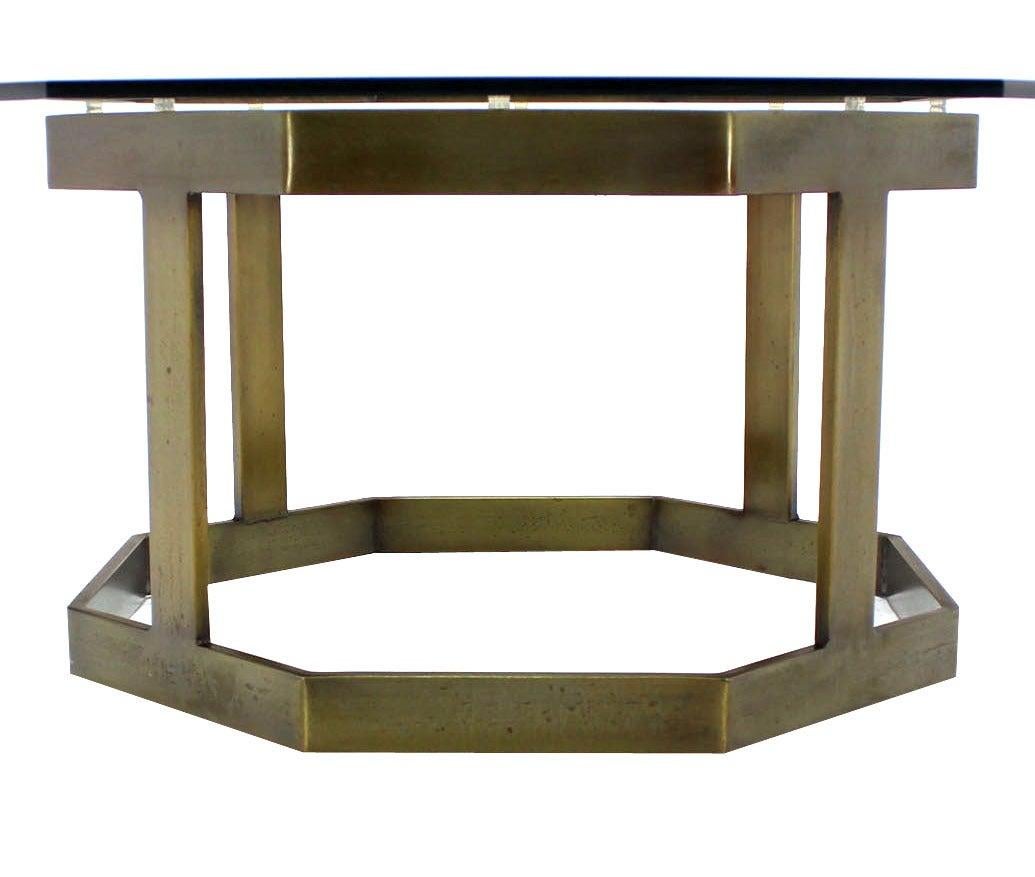 20th Century Mid Century Modern Octagonal Brass Base Glass Top Round Coffee Center Table MINT For Sale