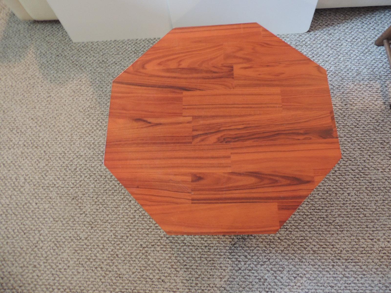 American Mid-Century Modern Octagonal Coffee Table in the Manner of Probber
