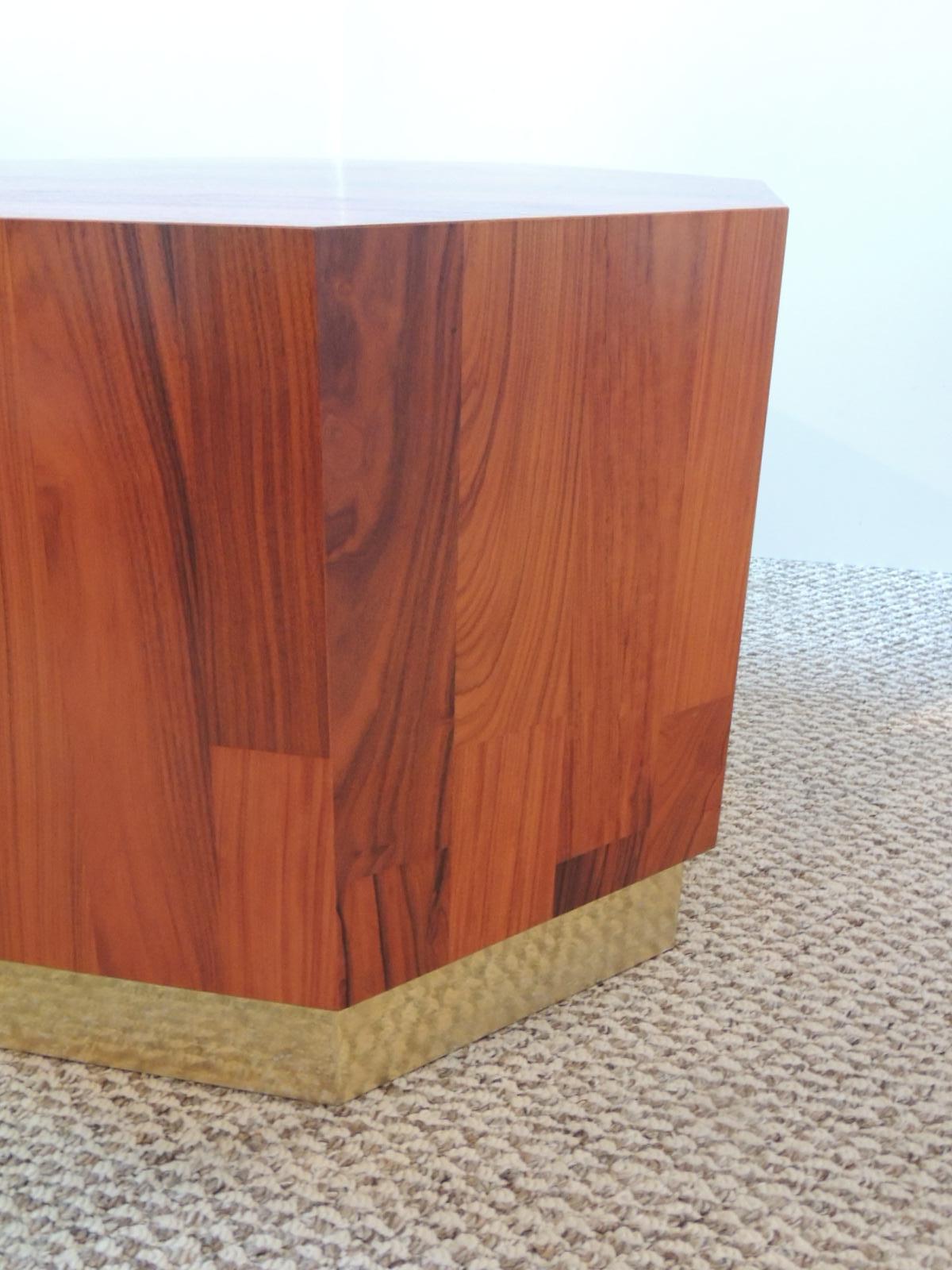 Hand-Crafted Mid-Century Modern Octagonal Coffee Table in the Manner of Probber