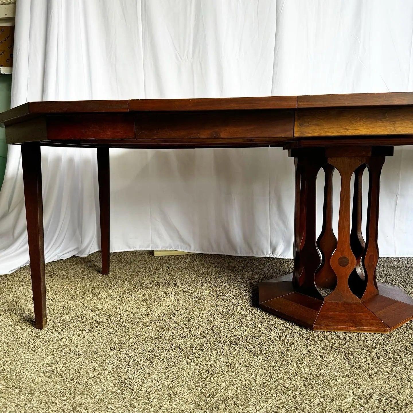 Mid Century Modern Octagonal Dining Table by Foster McDavid Inc - 3 Leaves 6