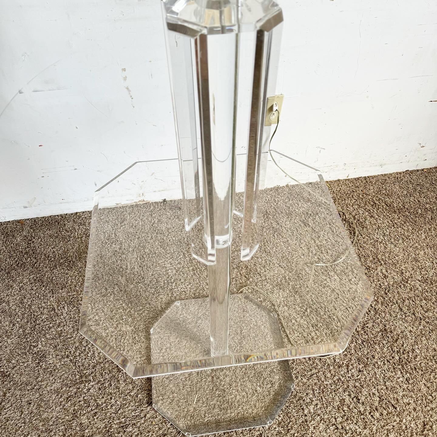 American Mid Century Modern Octagonal Lucite Side Table/Floor Lamp For Sale