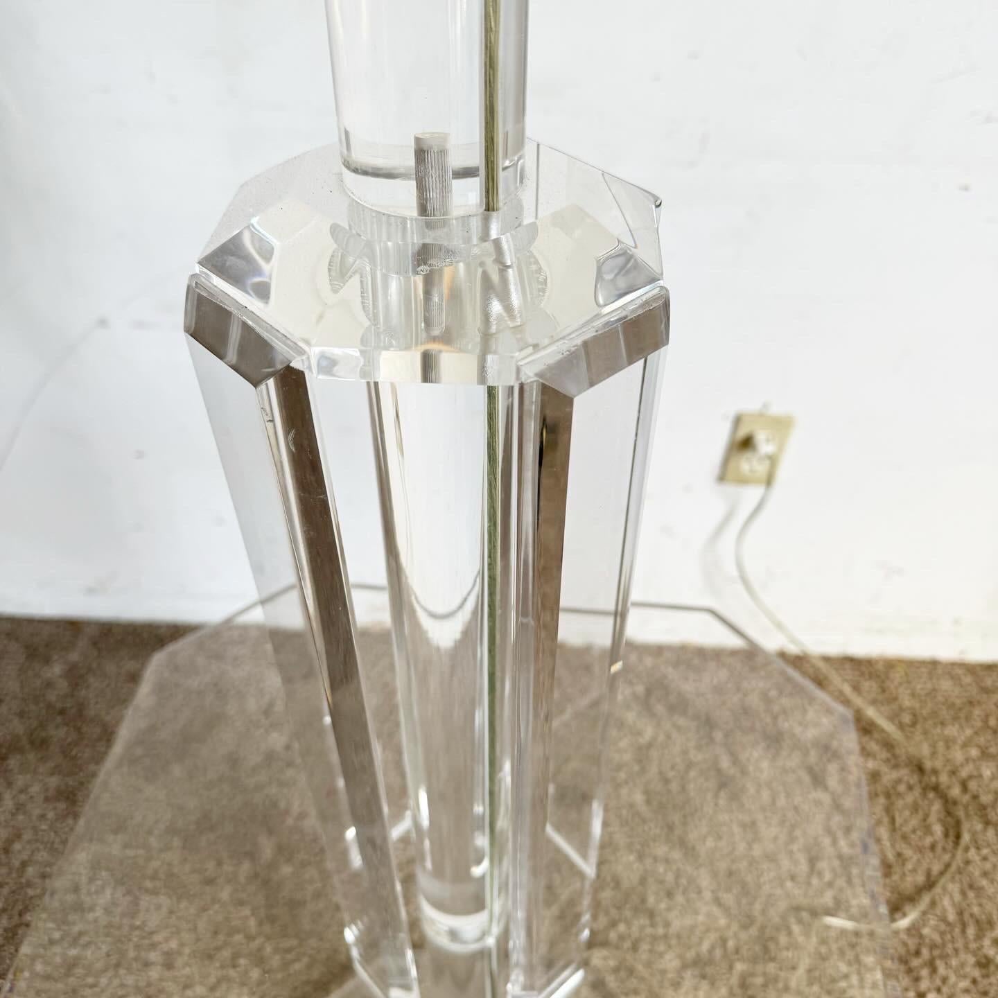 Mid Century Modern Octagonal Lucite Side Table/Floor Lamp For Sale 2