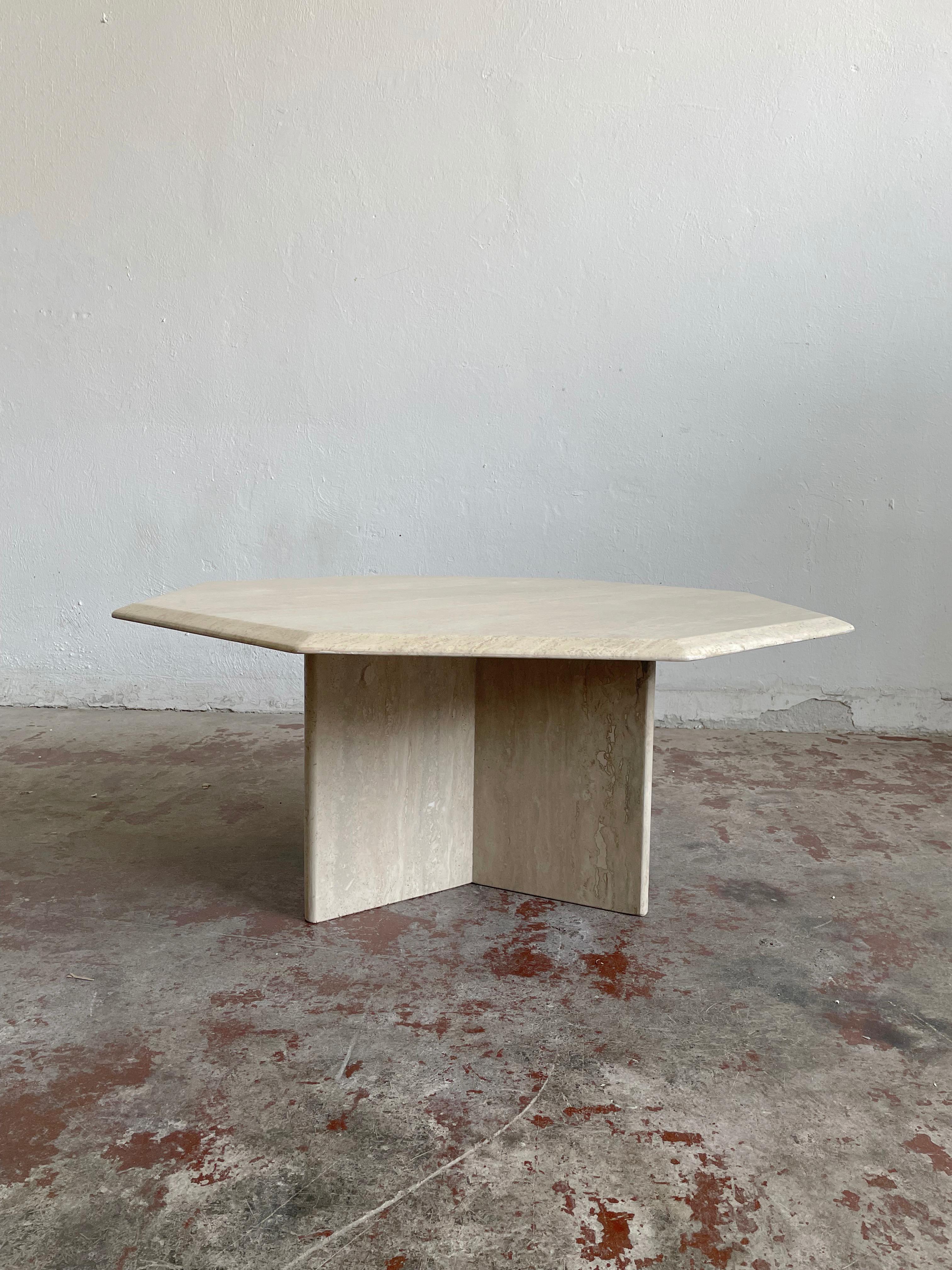 Mid-Century Modern Octagonal Travertine Stone Coffee Table, Italy, 1970s 6