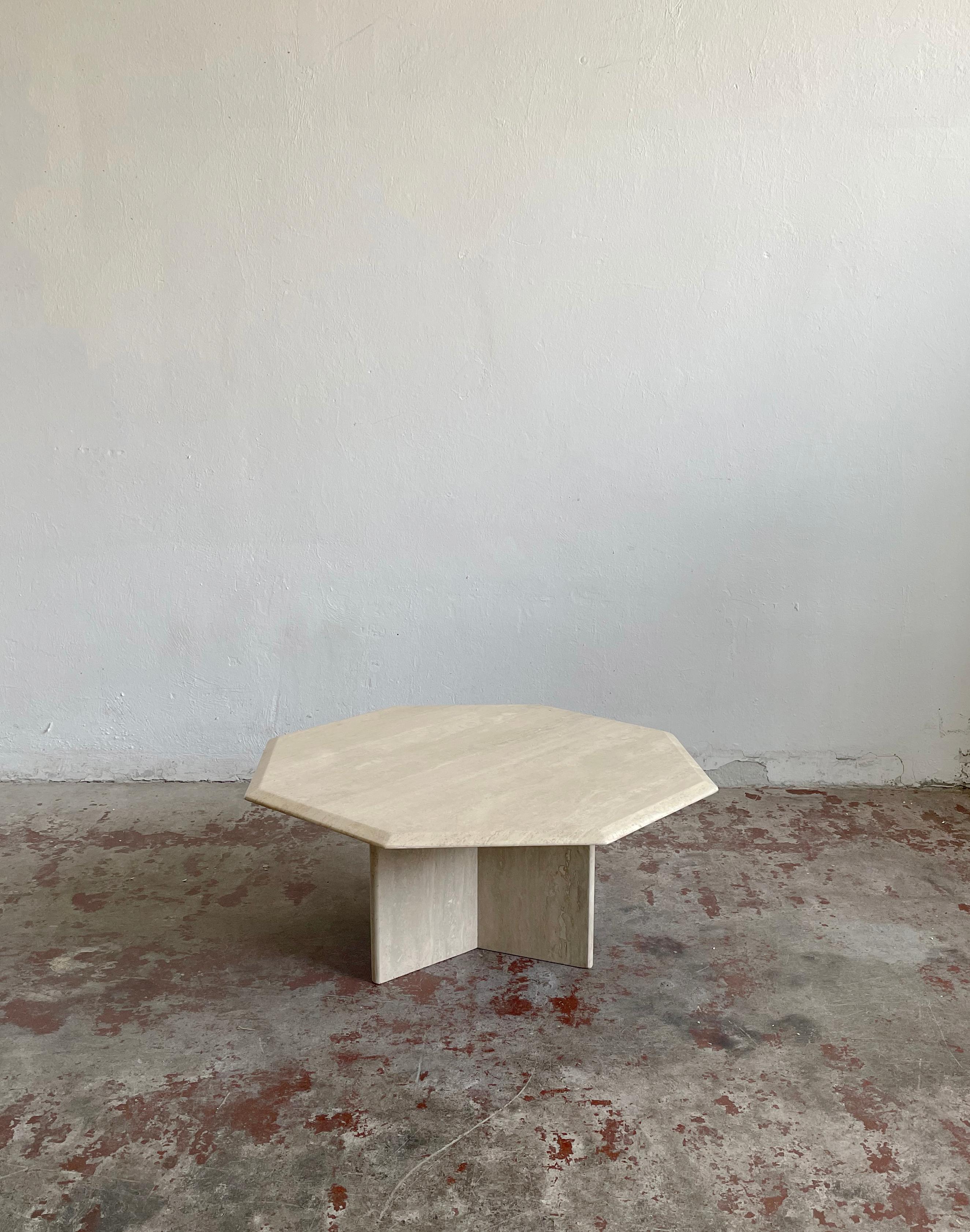 Mid-Century Modern Octagonal Travertine Stone Coffee Table, Italy, 1970s 7