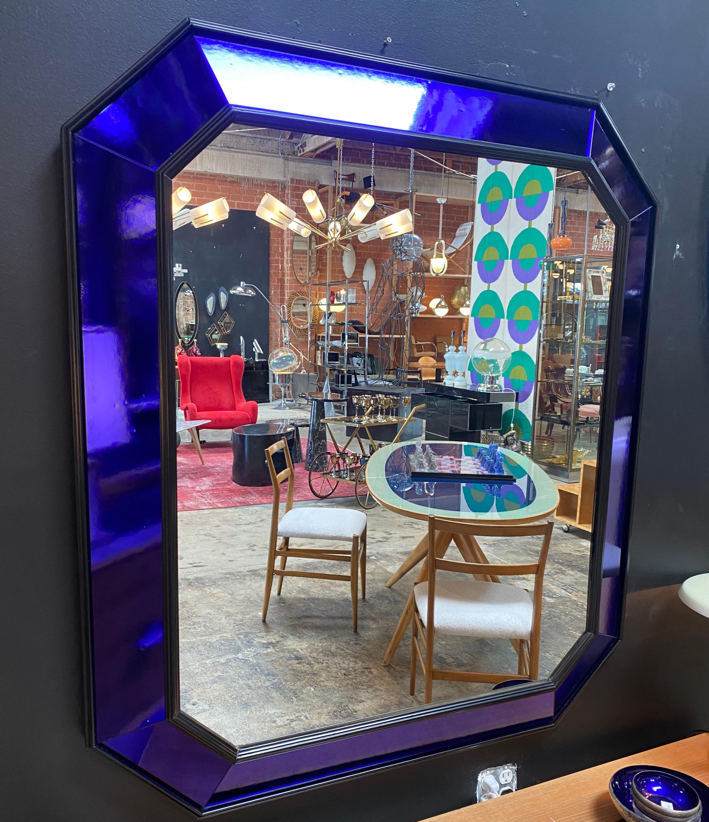 Mid-Century Modern Octagonal Wall Mirror, Italy, 1970 In Excellent Condition In Los Angeles, CA