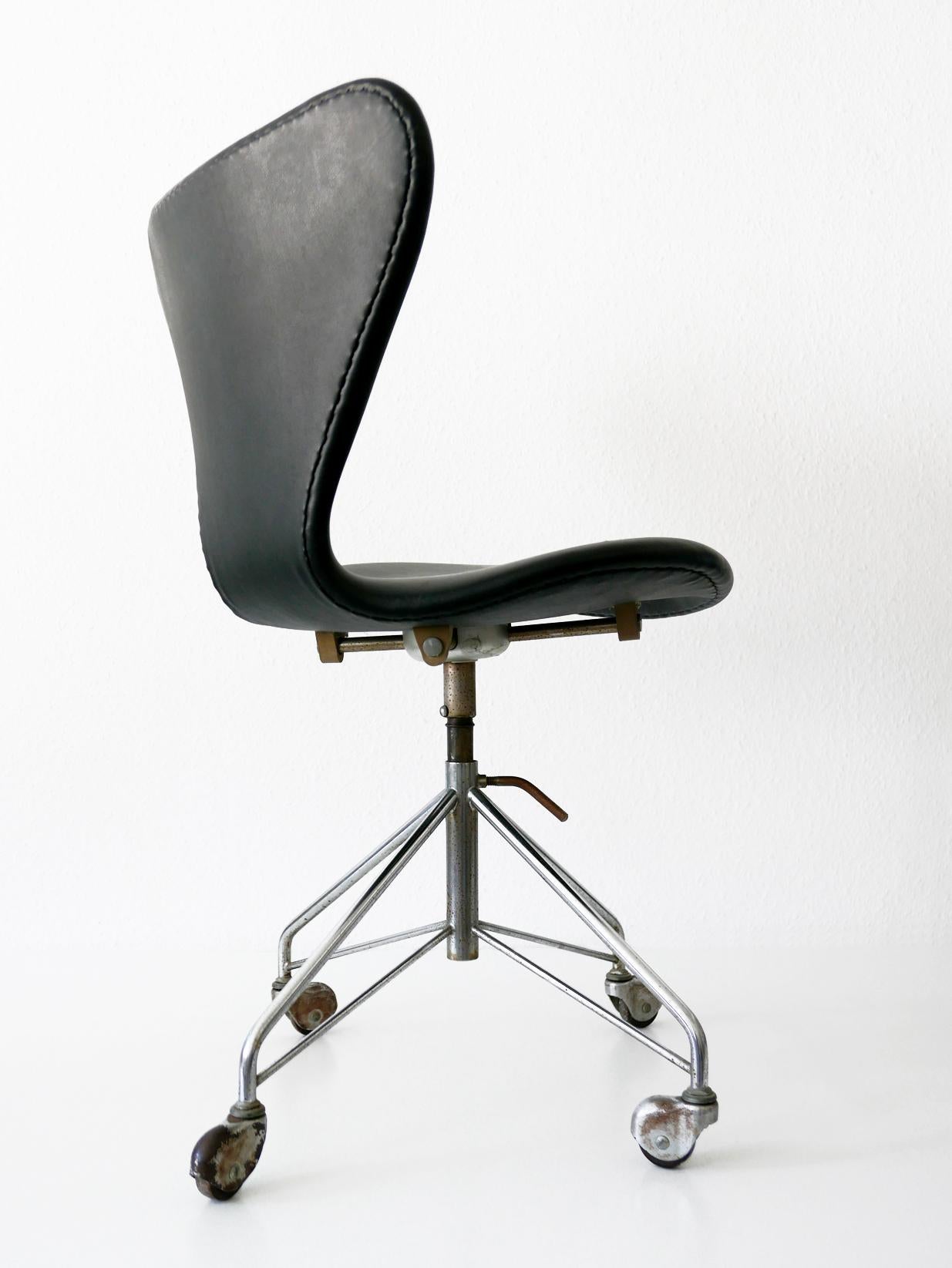 Milieu du XXe siècle Chaise de bureau moderne du milieu du siècle 3117 d'Arne Jacobsen pour Fritz Hansen, années 1960 en vente