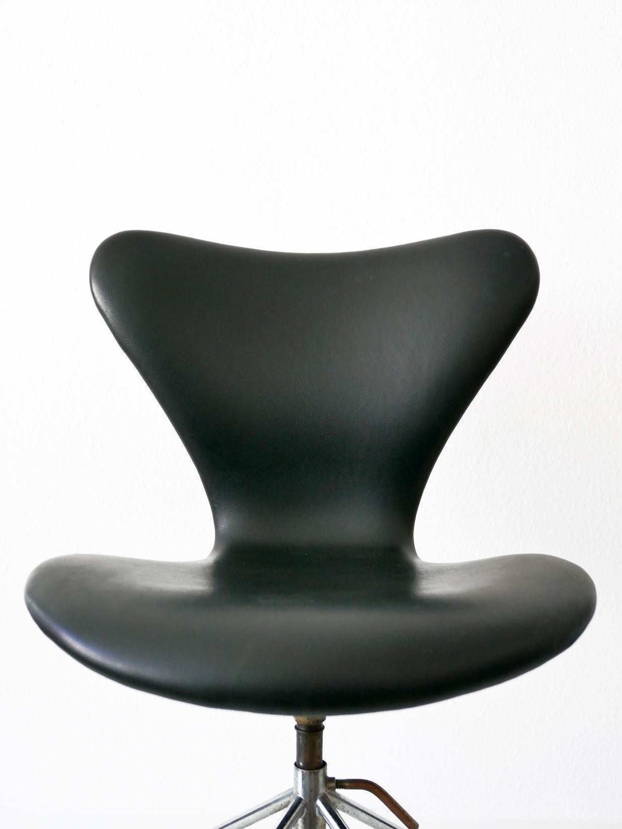 Mid-Century Modern Chaise de bureau moderne du milieu du siècle 3117 d'Arne Jacobsen pour Fritz Hansen, années 1960 en vente