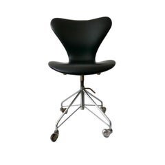 Retro Mid-Century Modern Office Chair 3117 by Arne Jacobsen for Fritz Hansen, 1960s