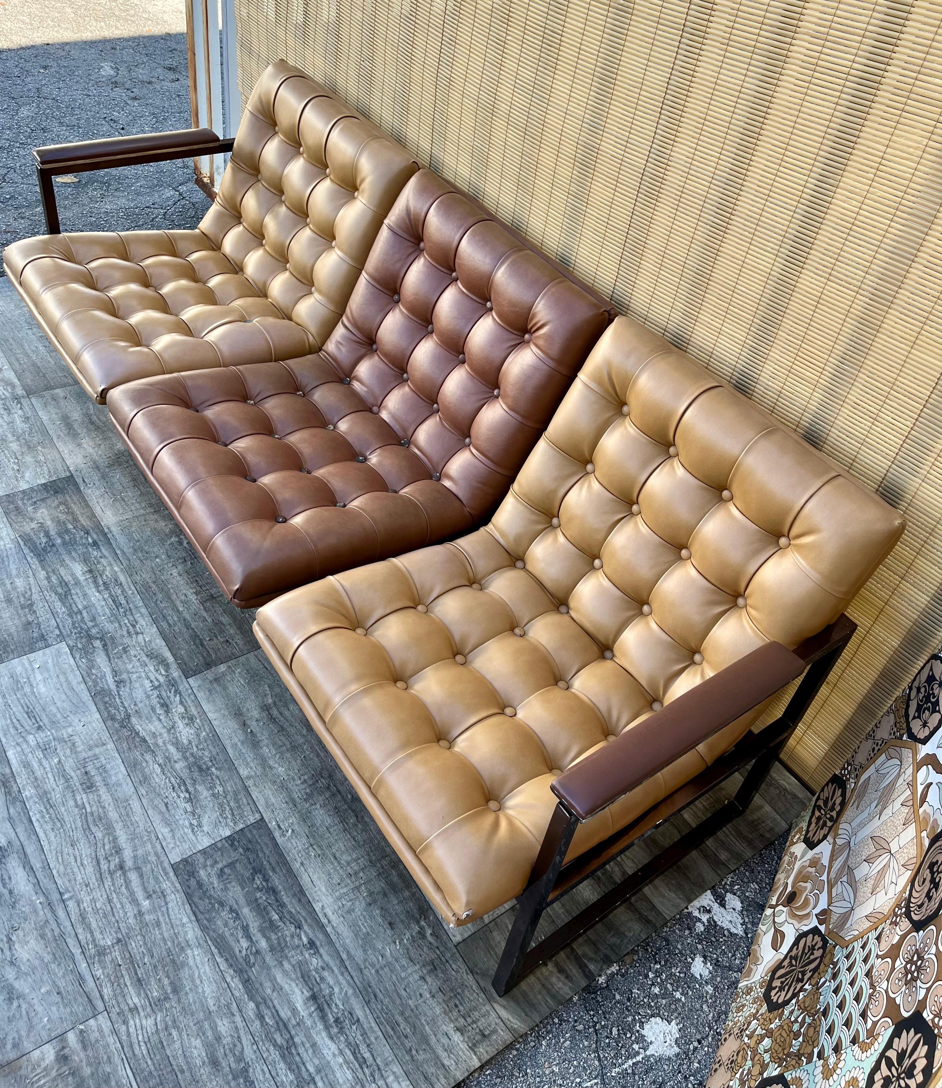 Mid-Century Modern Canapé de bureau moderne du milieu du siècle dans le style de Milo Baughman Circa 1970 en vente