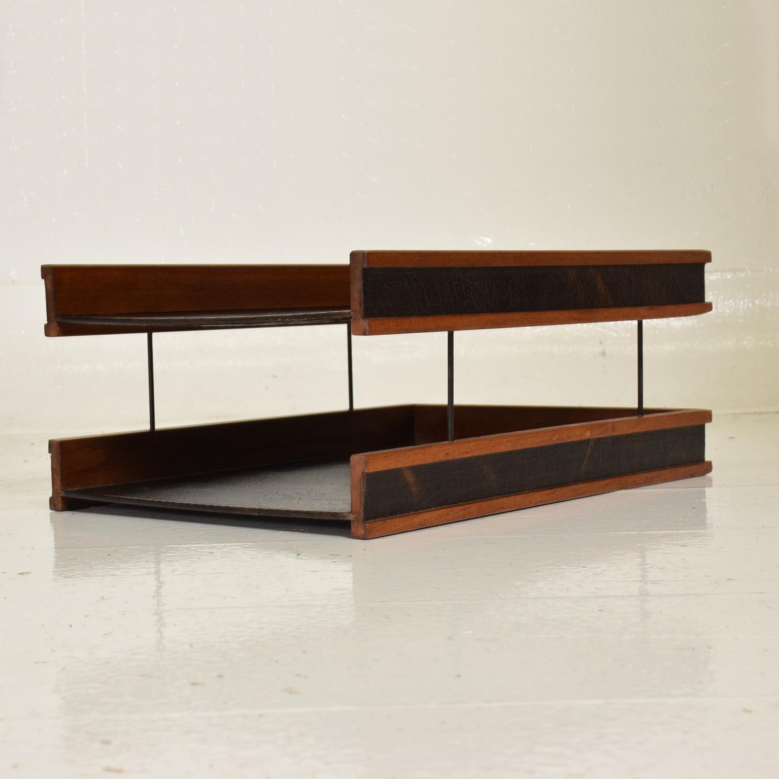 Mid-Century Modern Office Tray Accessories, Wood and Faux Leather In Good Condition In Chula Vista, CA