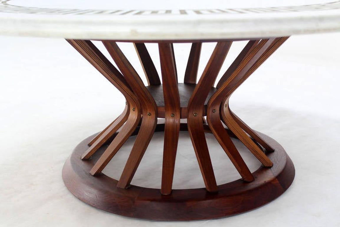 Etched Mid Century Modern Oiled Walnut Base Round Marble Top Greek Key Coffee Table  For Sale