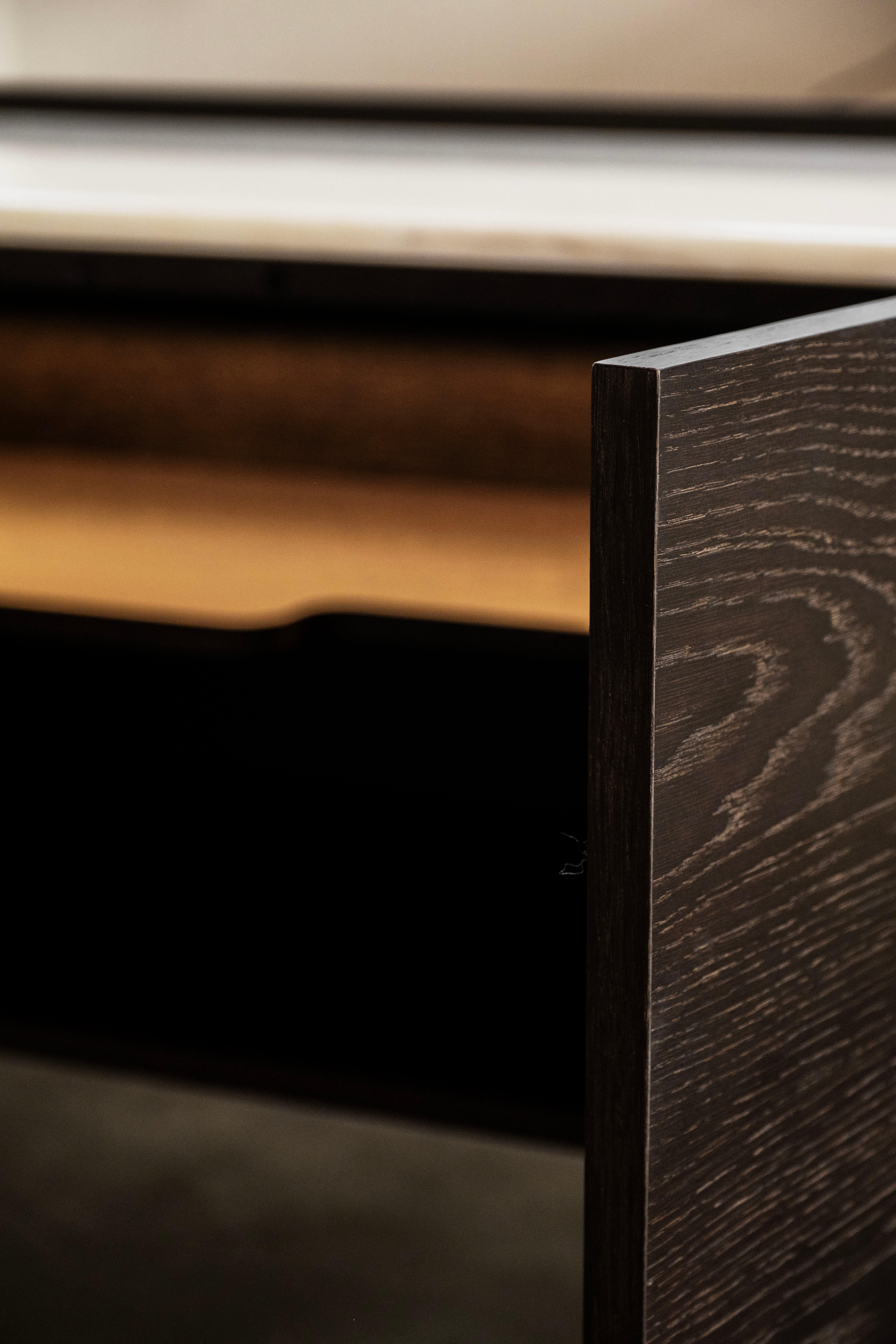 Credenza TV di Oliver, in marmo, fatta a mano da Greenapple in vendita 9