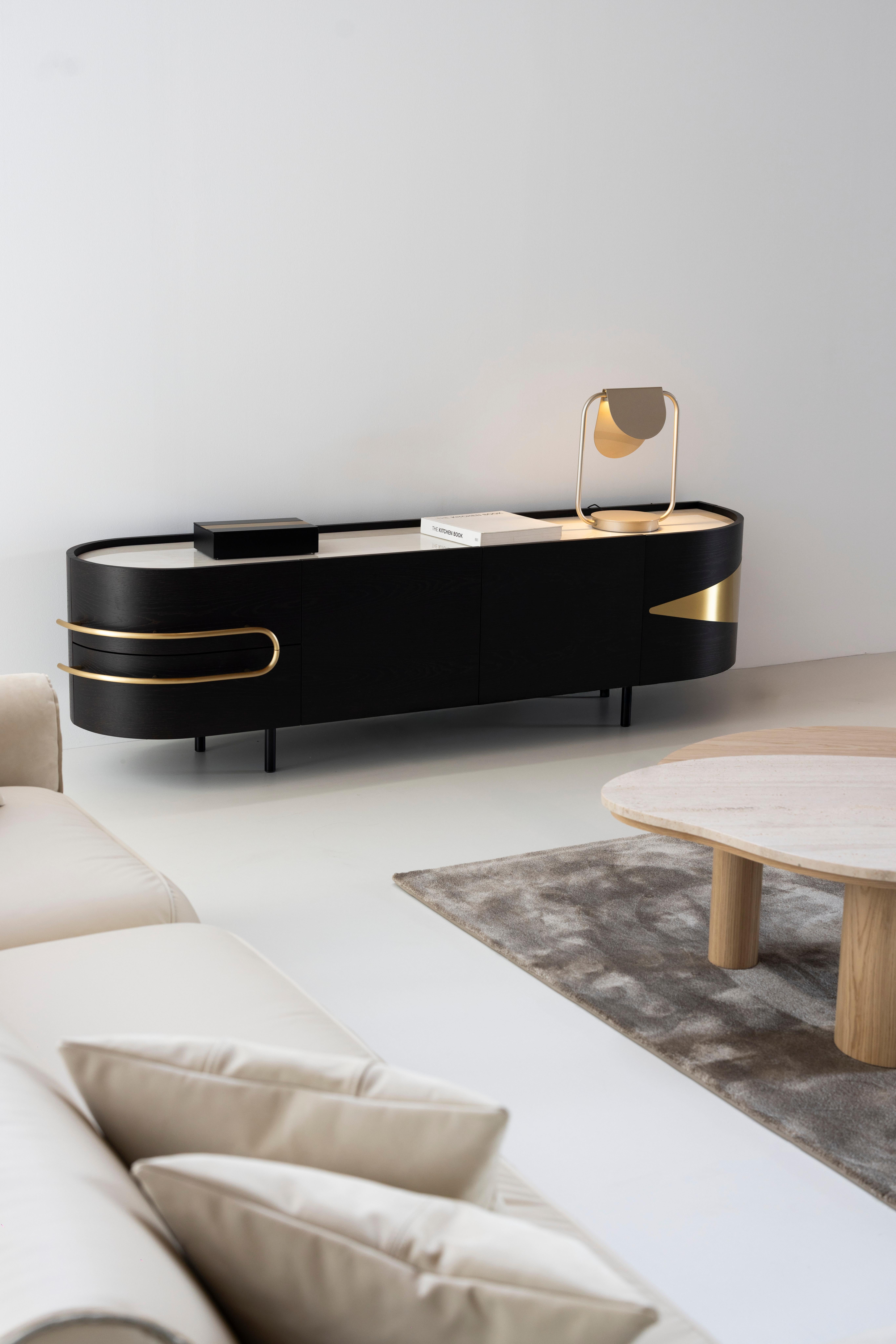 Brossé TV Cabinet Olival mi-siècle moderne, marbre, fabriqué à la main par Greenapple en vente