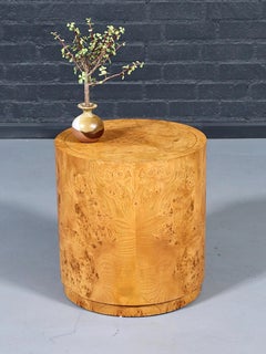 Nouvellement repeint - Mid Century Modern Olive Burlwood Pedestal Side Table
