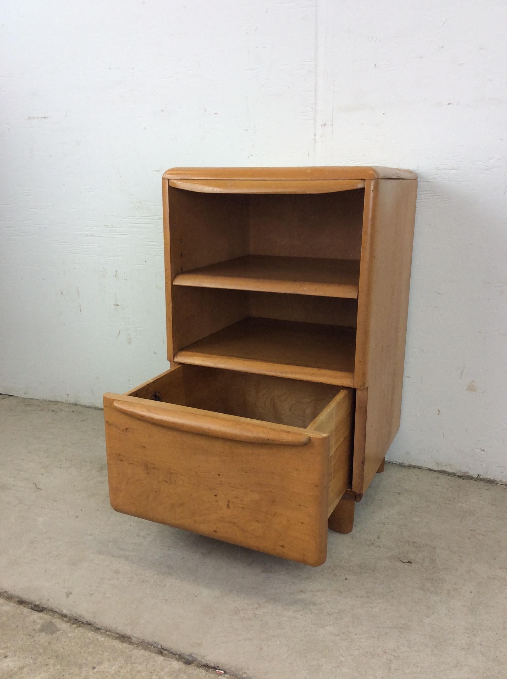 Mid Century Modern One Drawer Nightstand by Heywood Wakefield 1