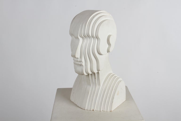 Mid-Century Modern OP-Art White Plywood Bust of Concentric Biomorphic Layers  For Sale 9