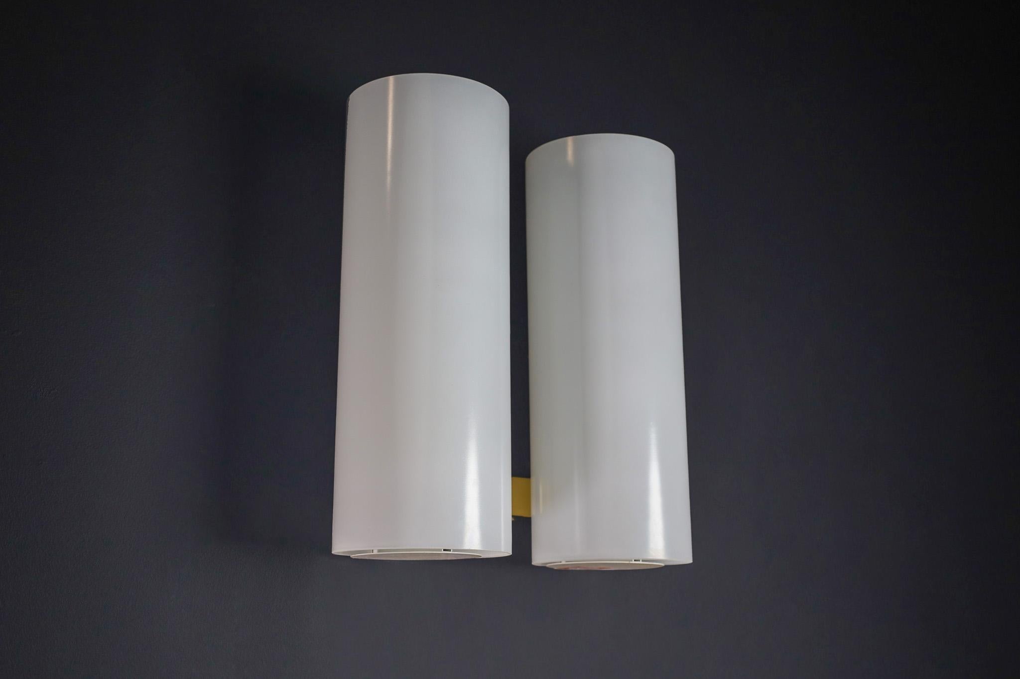 Mid-Century Modern Opaline Glass Wall light by Doria Leuchten, Germany 1960s In Good Condition For Sale In Almelo, NL